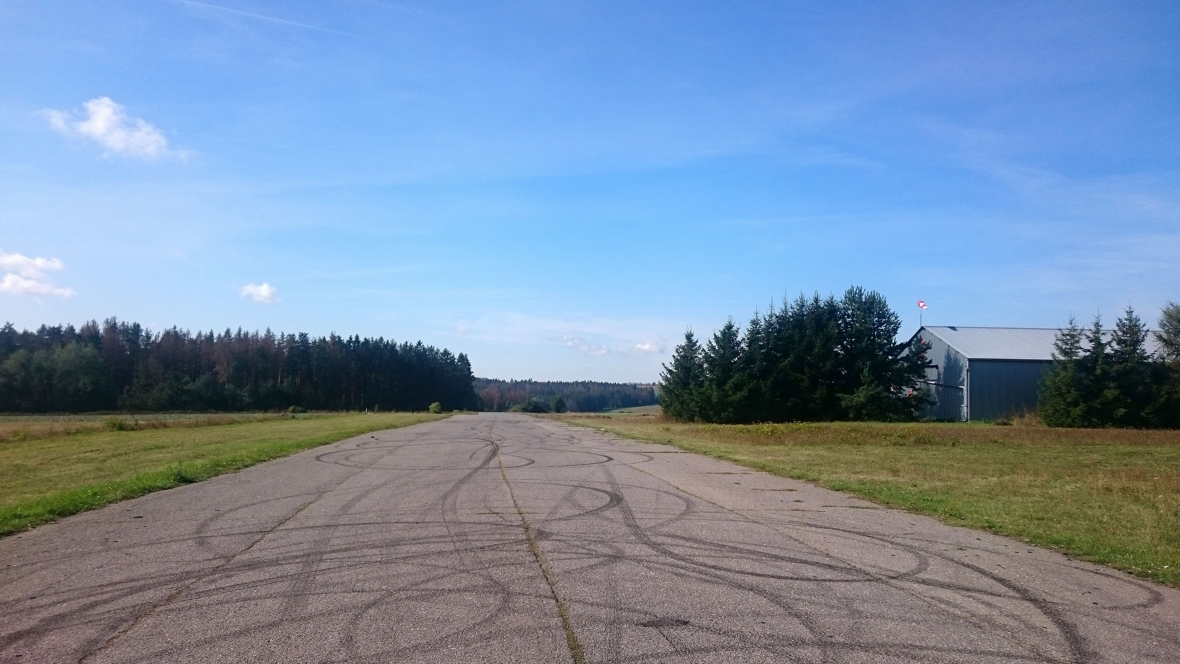 Letiště Borovník foto 3