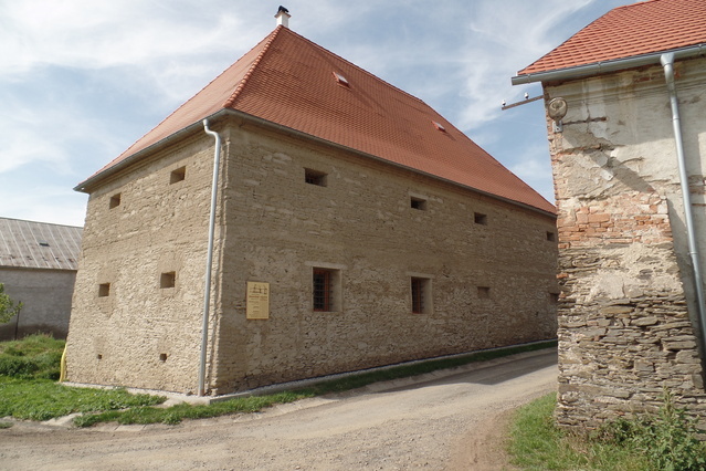 Barokní sýpka Ludéřov