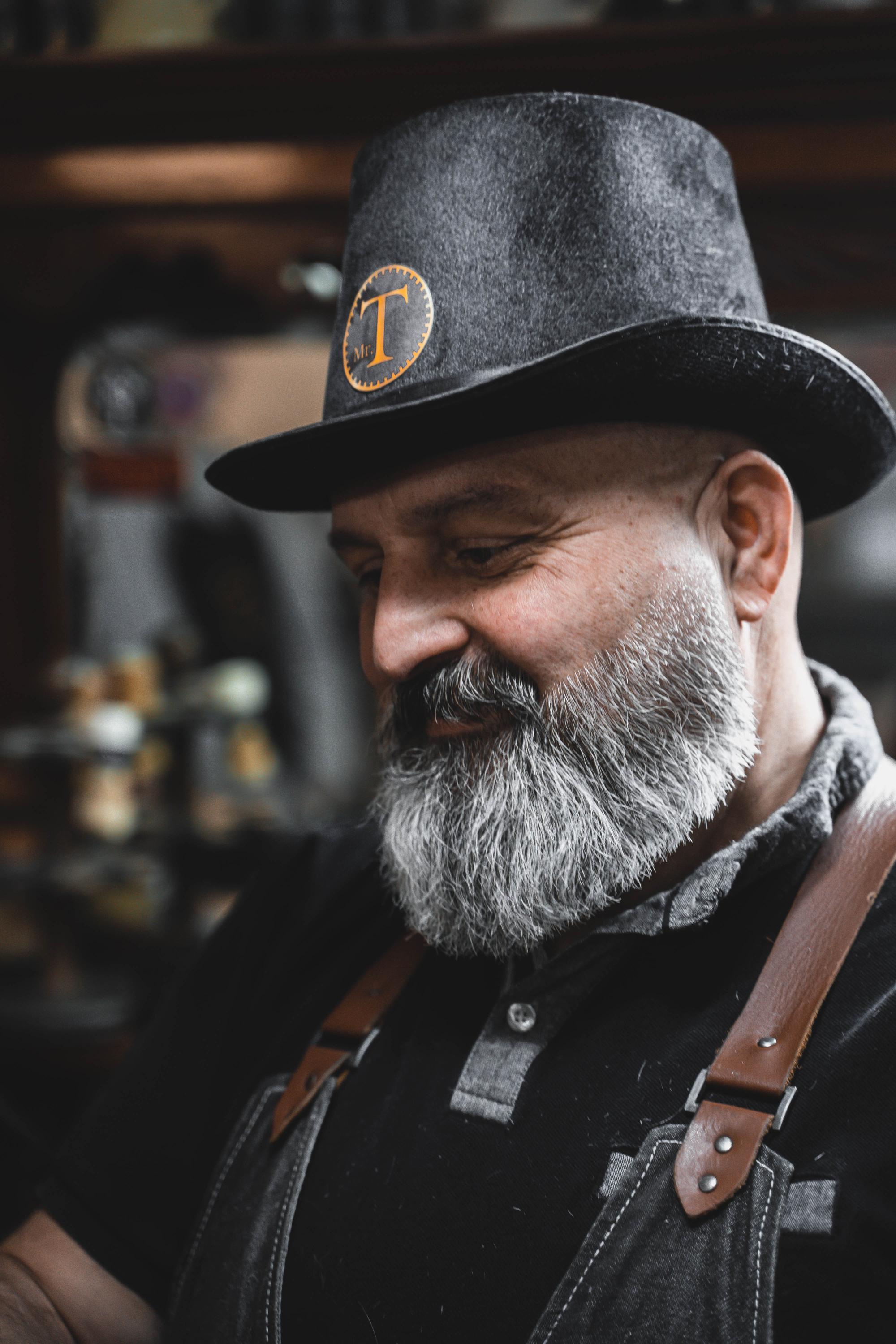 Mr. T Barber Small England, s.r.o. foto 2