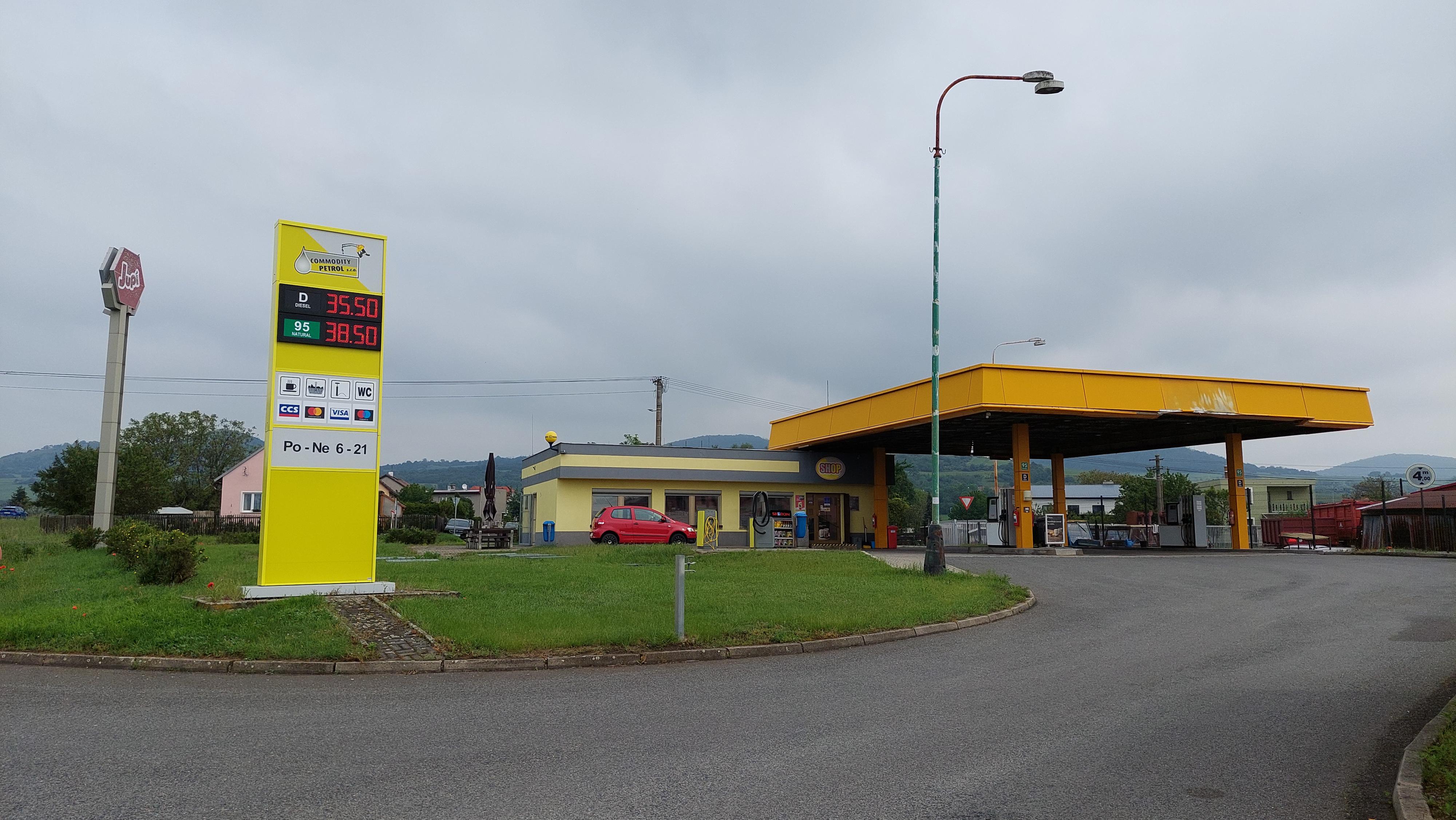 ČS Commodity Petrol s.r.o. foto 2