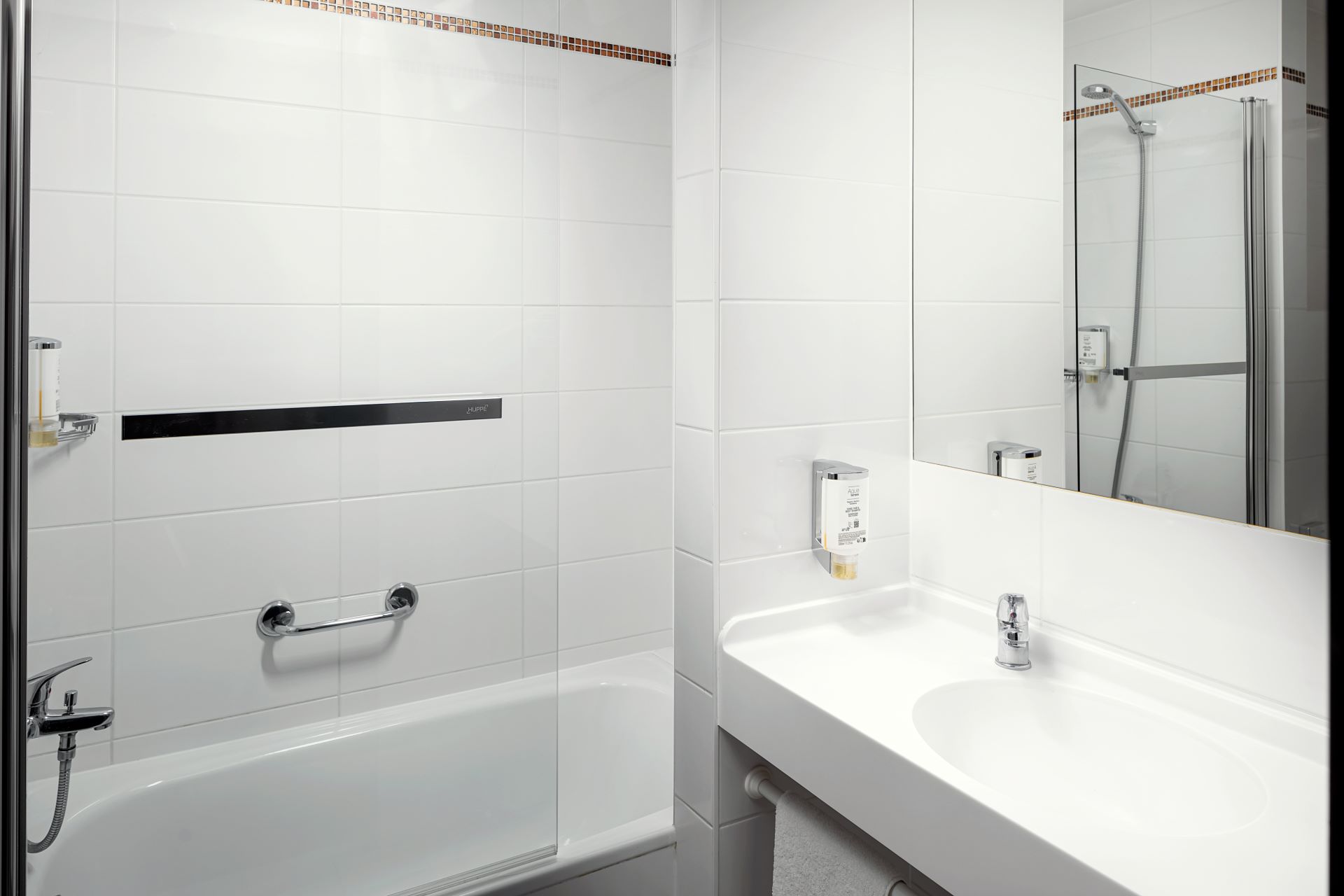 Ambiance Hotel foto 5