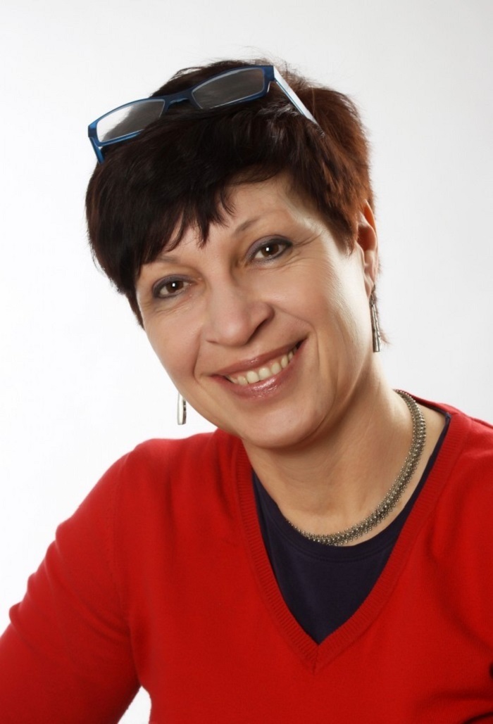 REAL KOMPLET - Monika Tomková foto 2