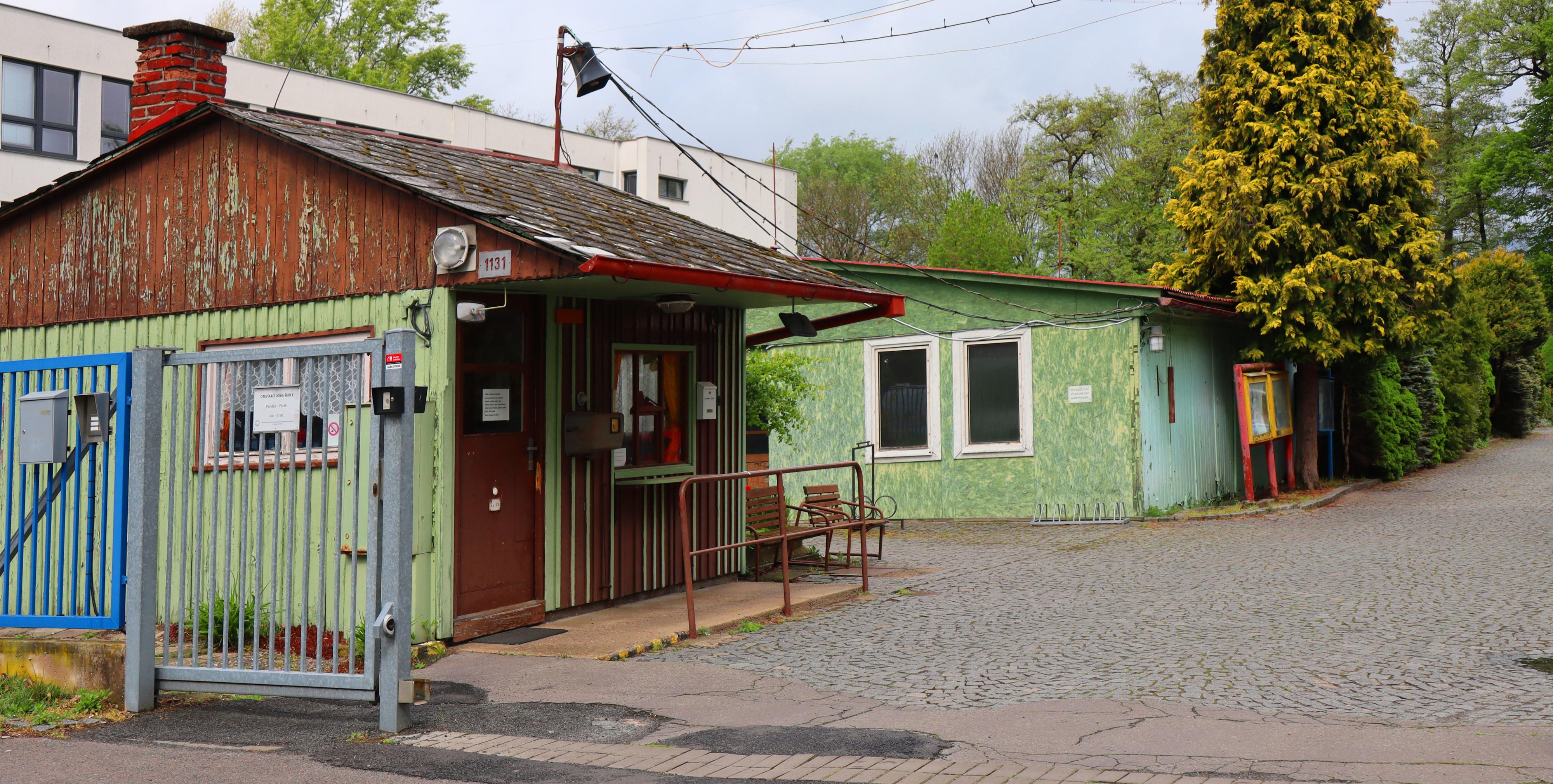 Střední průmyslová škola elektrotechnická a Vyšší odborná škola Pardubice foto 2