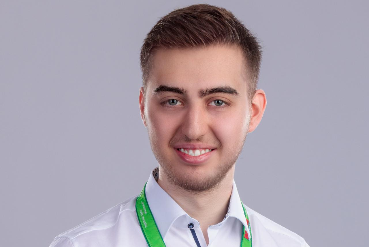 Realitní makléř Nikolas Mareček