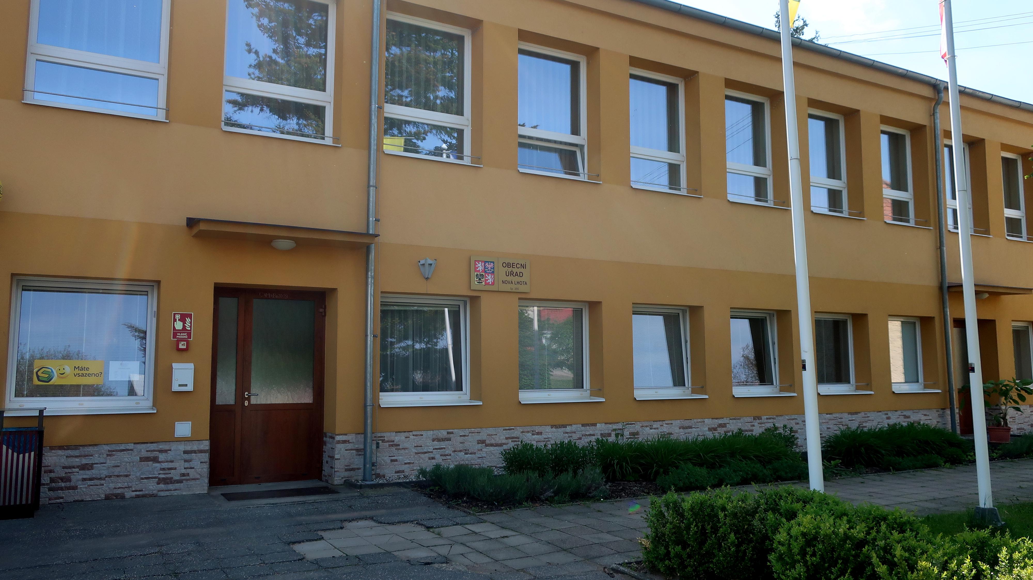 Nová Lhota - obecní úřad foto 2