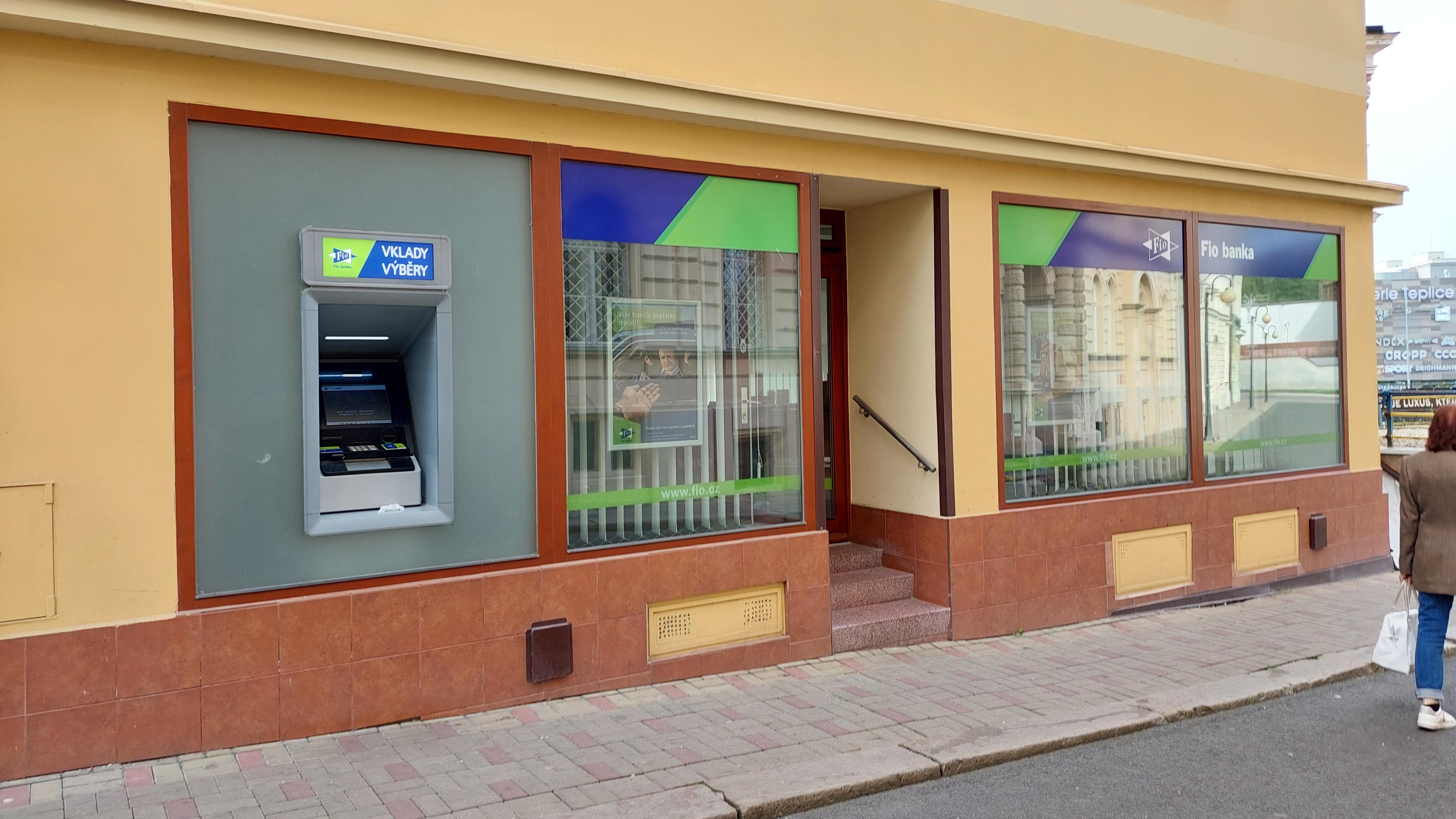 Bankomat Fio banky foto 3