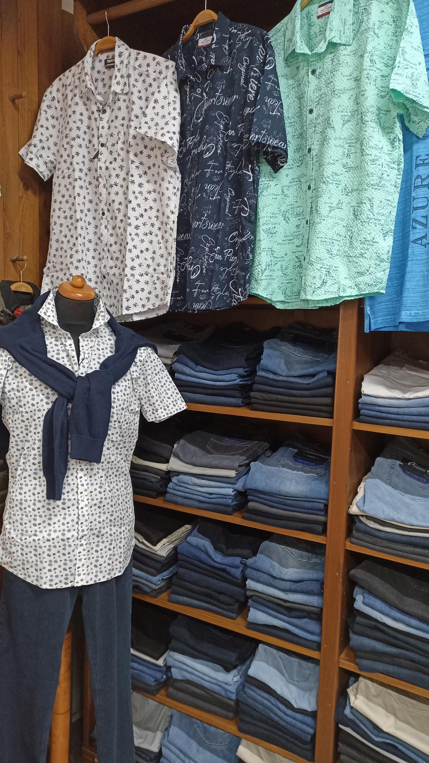 Alena Burešová -Stahoňová  - Prodej zn.oblečení foto 6