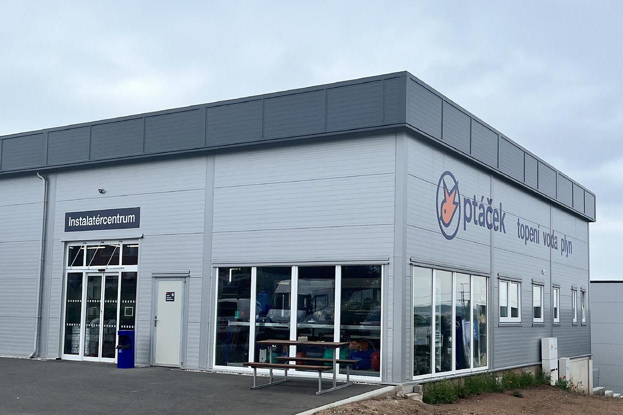 PTÁČEK: topení-voda-plyn