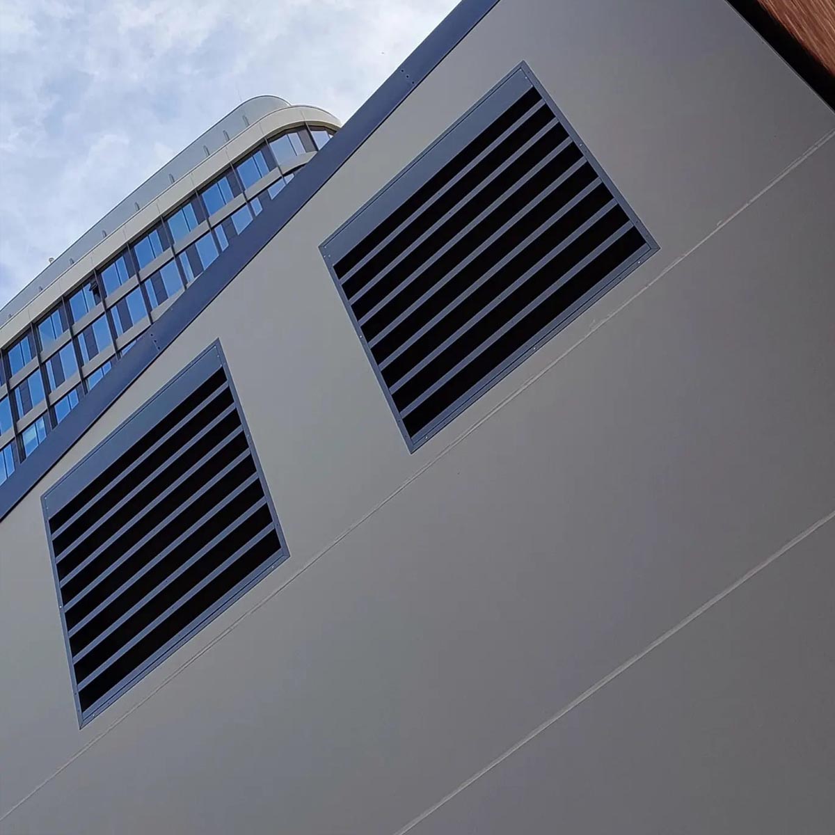 EMI-TECH foto 6