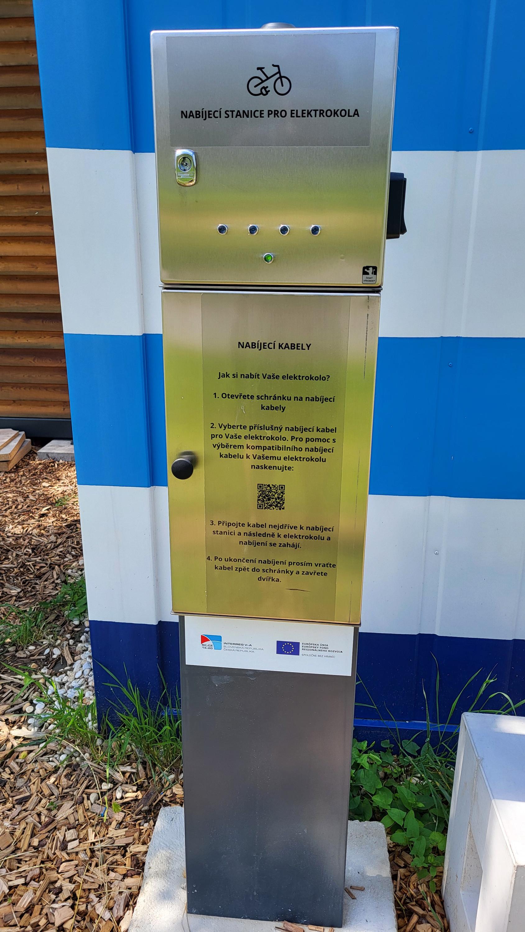 Nabíjecí stanice pro elektrokola foto 6