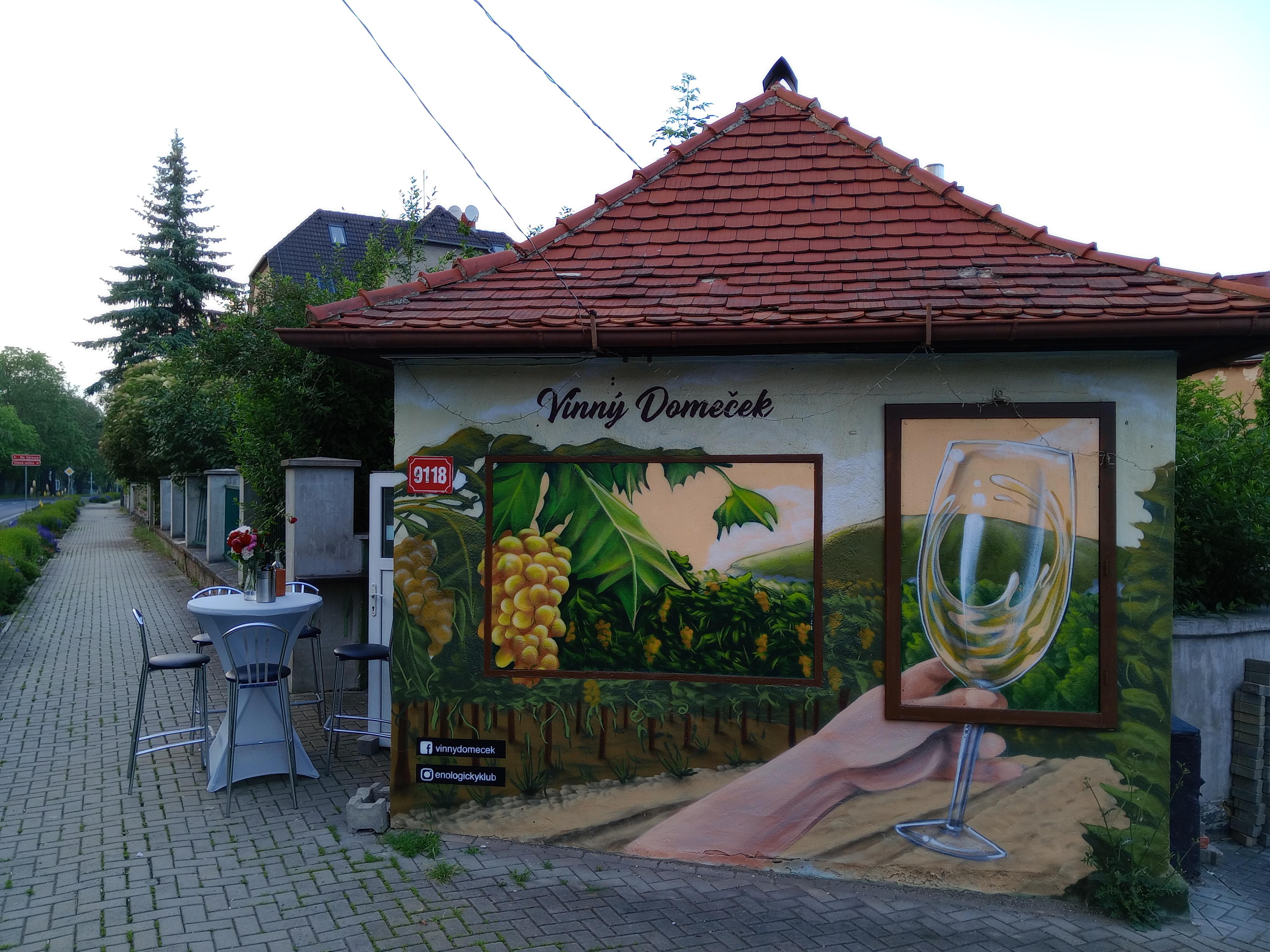 Vinný DOMEČEK - Enologický klub TERRAVINI foto 5