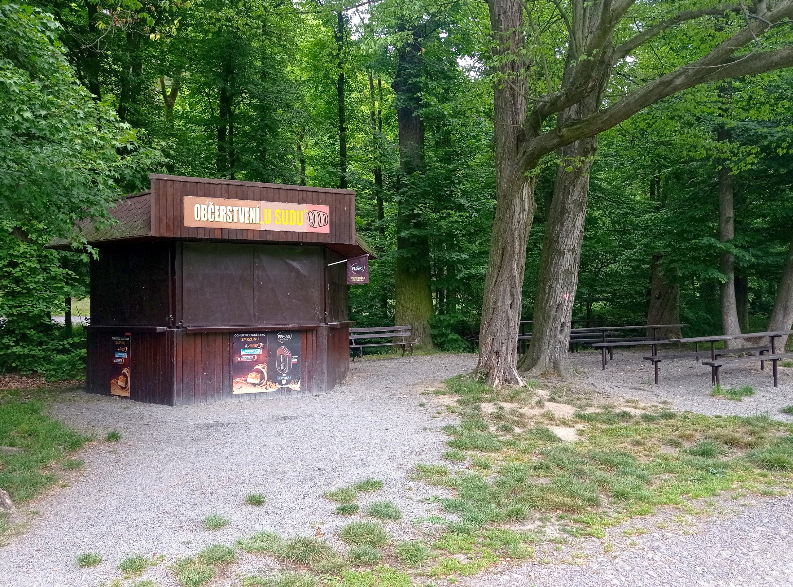 Občerstvení u splavu foto 2