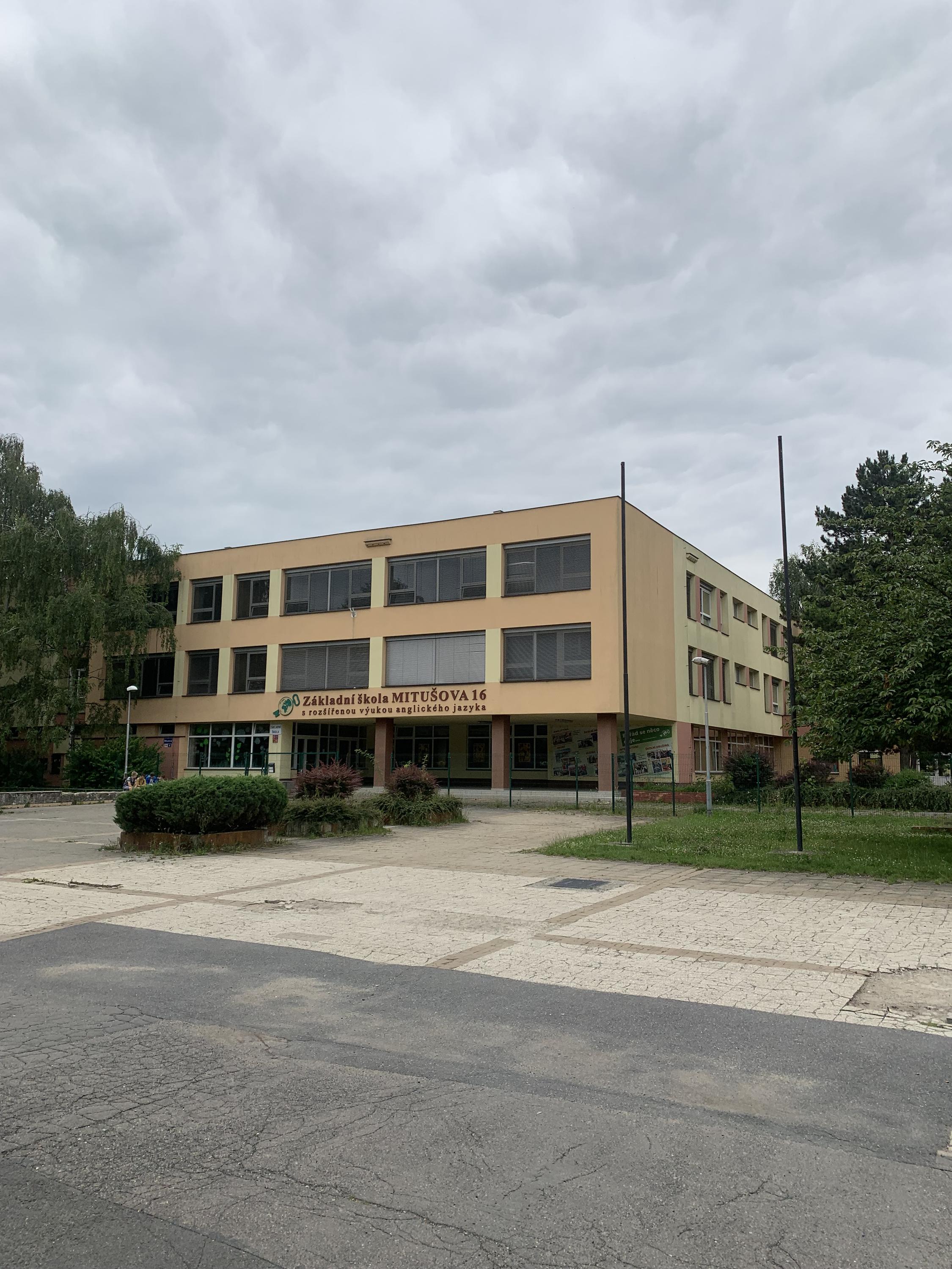ZŠ a MŠ Ostrava, Mitušova 16 foto 2
