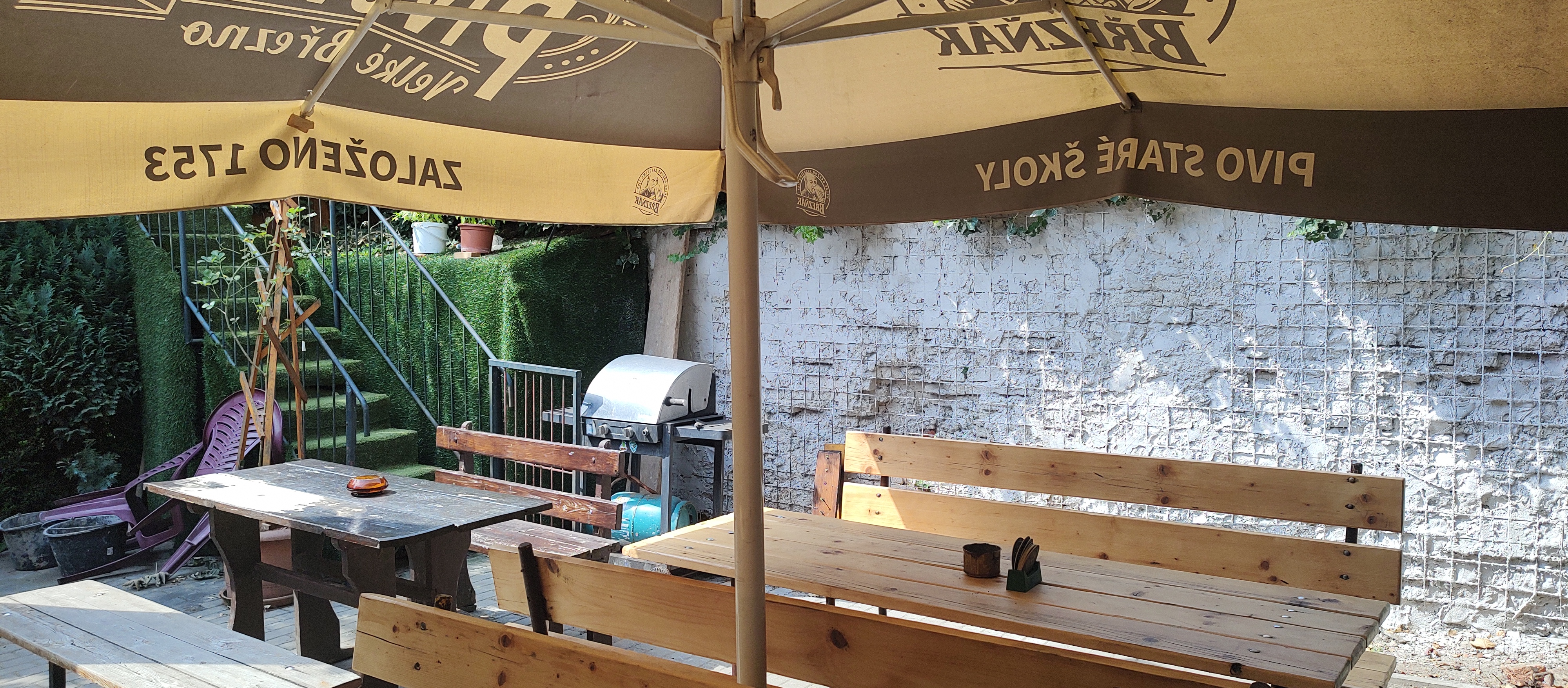 Pivnice U Sršně foto 2