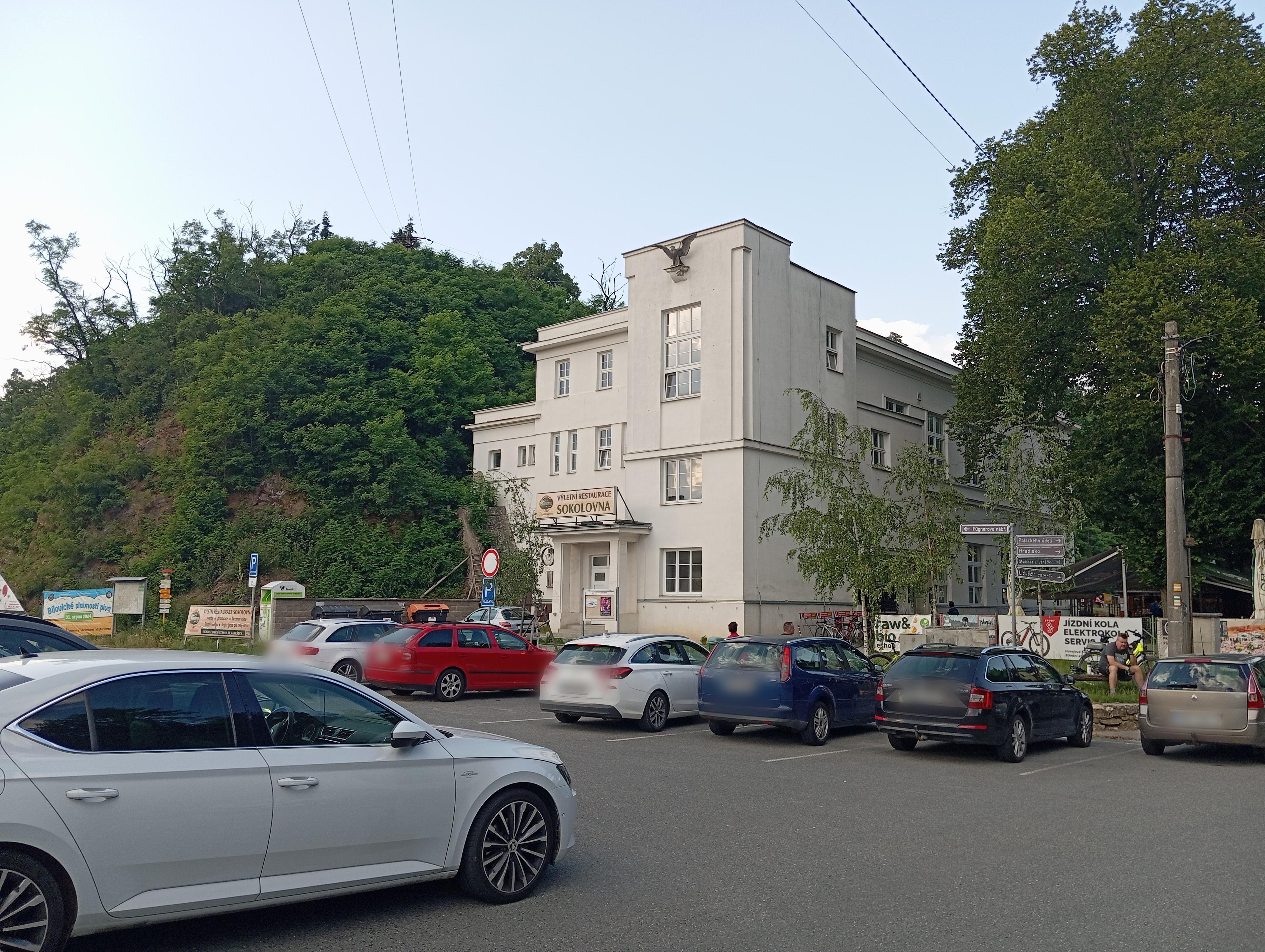 Výletní restaurace Sokolovna