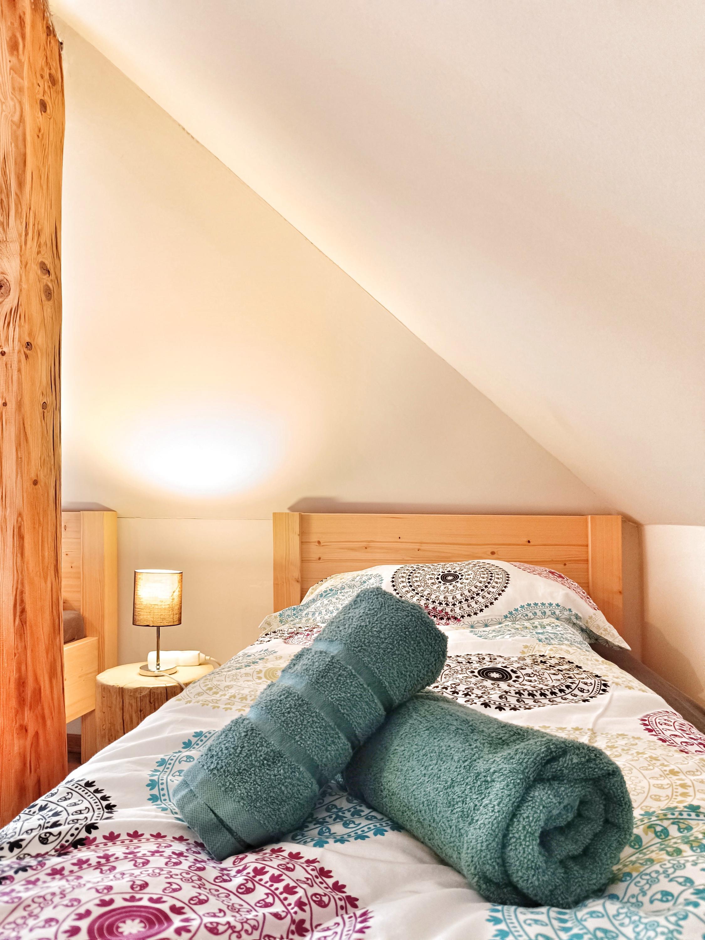 Chaloupka pod lípou foto 2