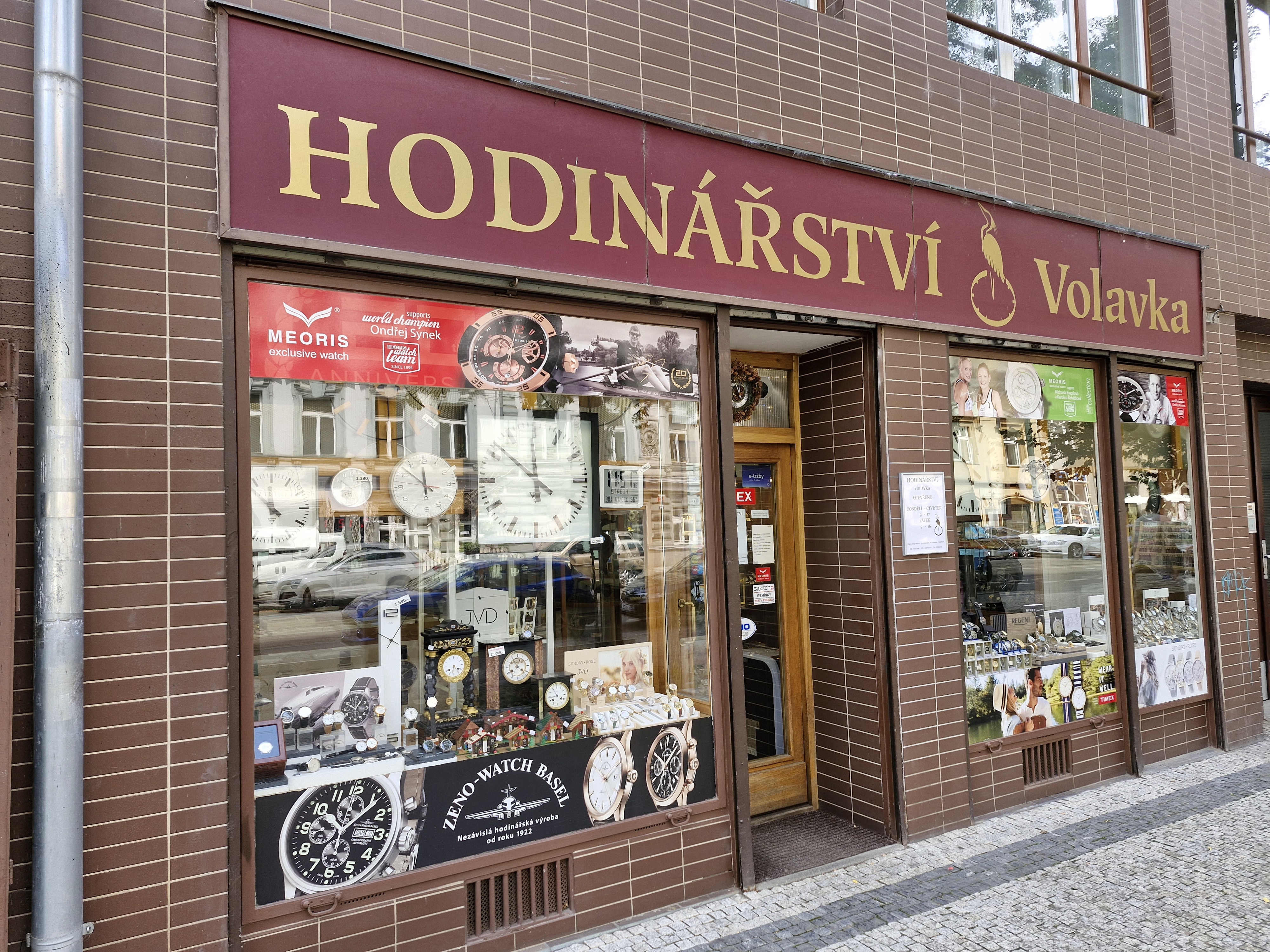 HODINÁŘSTVÍ Volavka foto 2