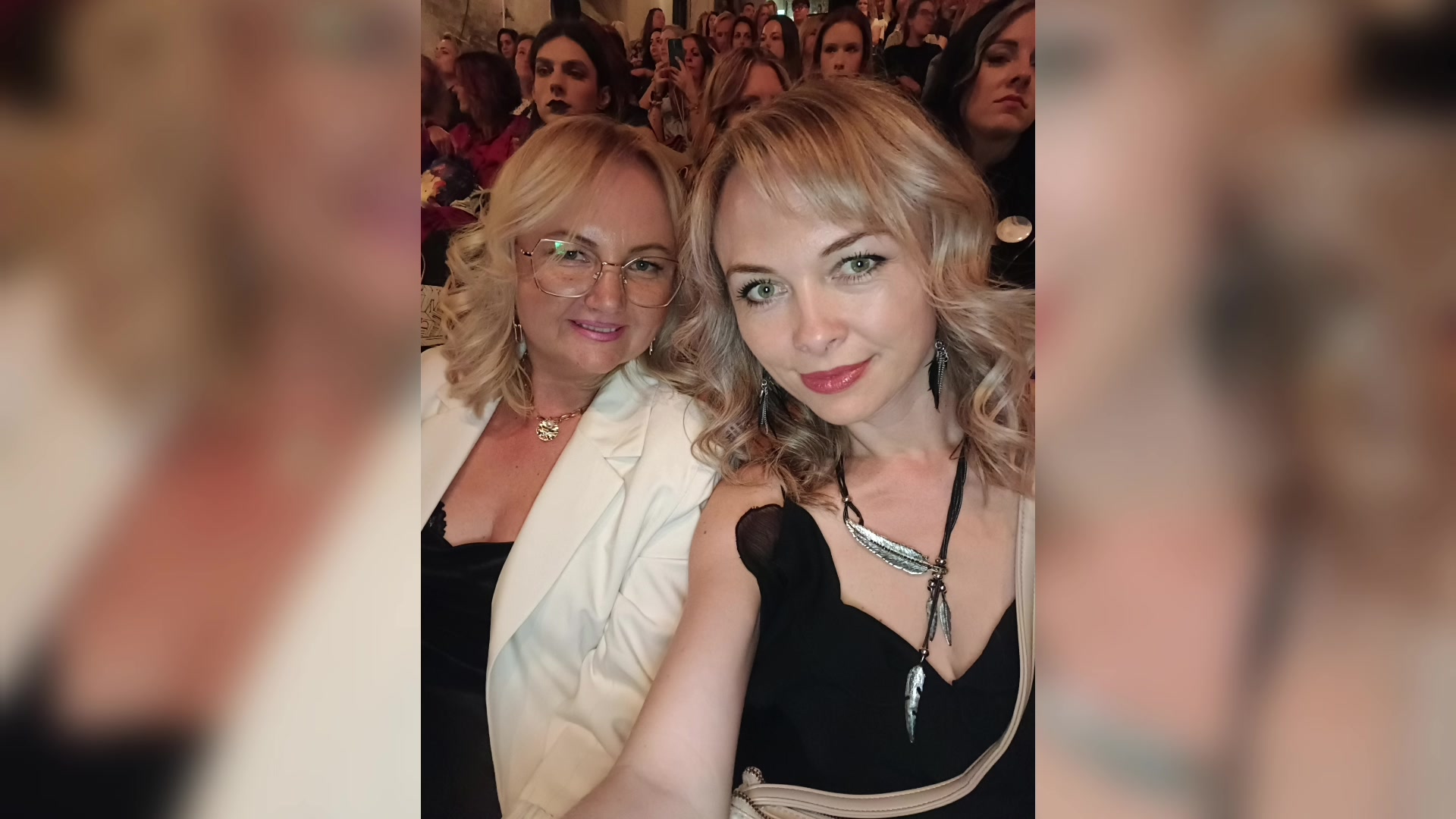 Salon Jezárky foto 2 (náhled videa)