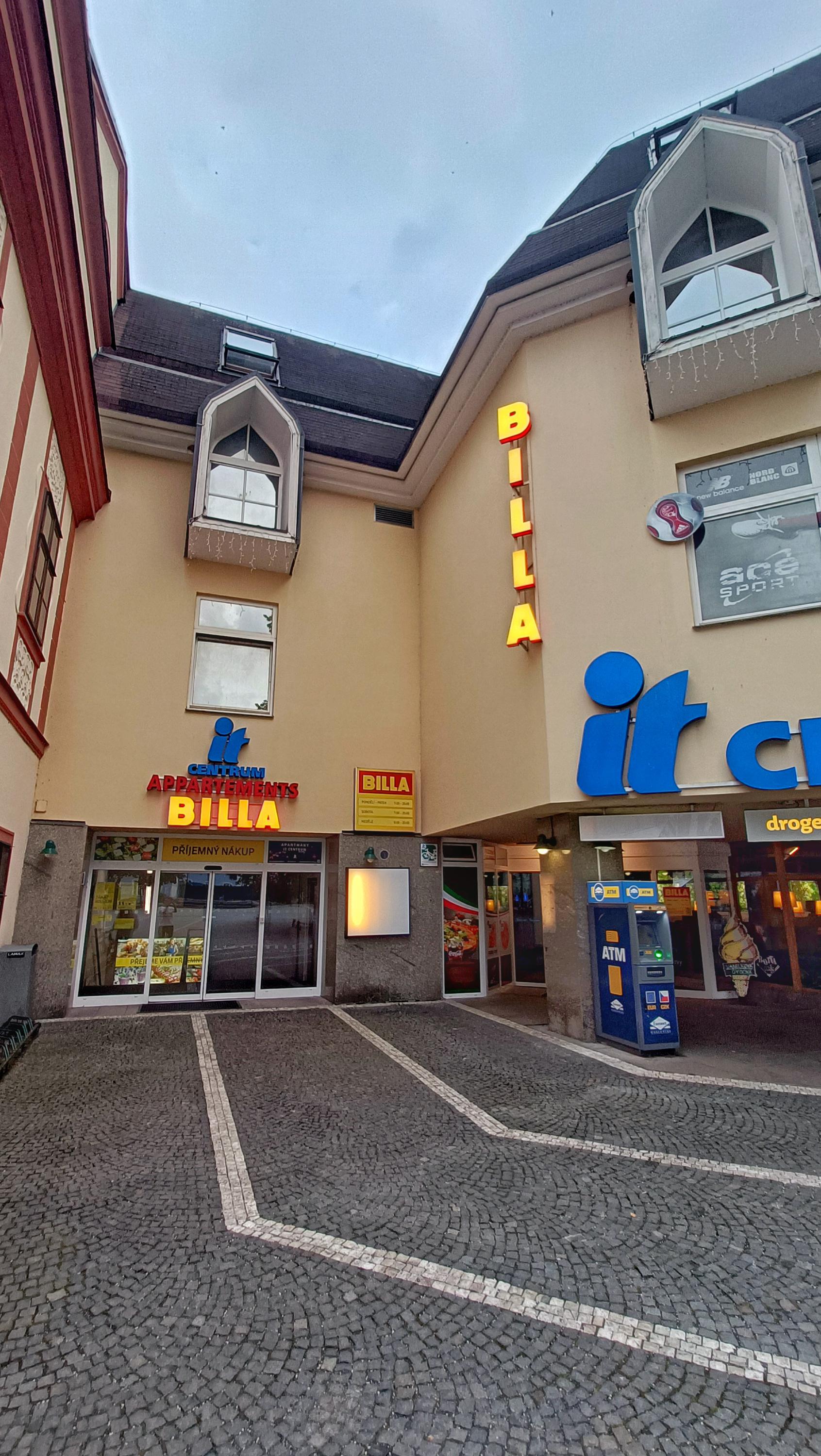 BILLA foto 2