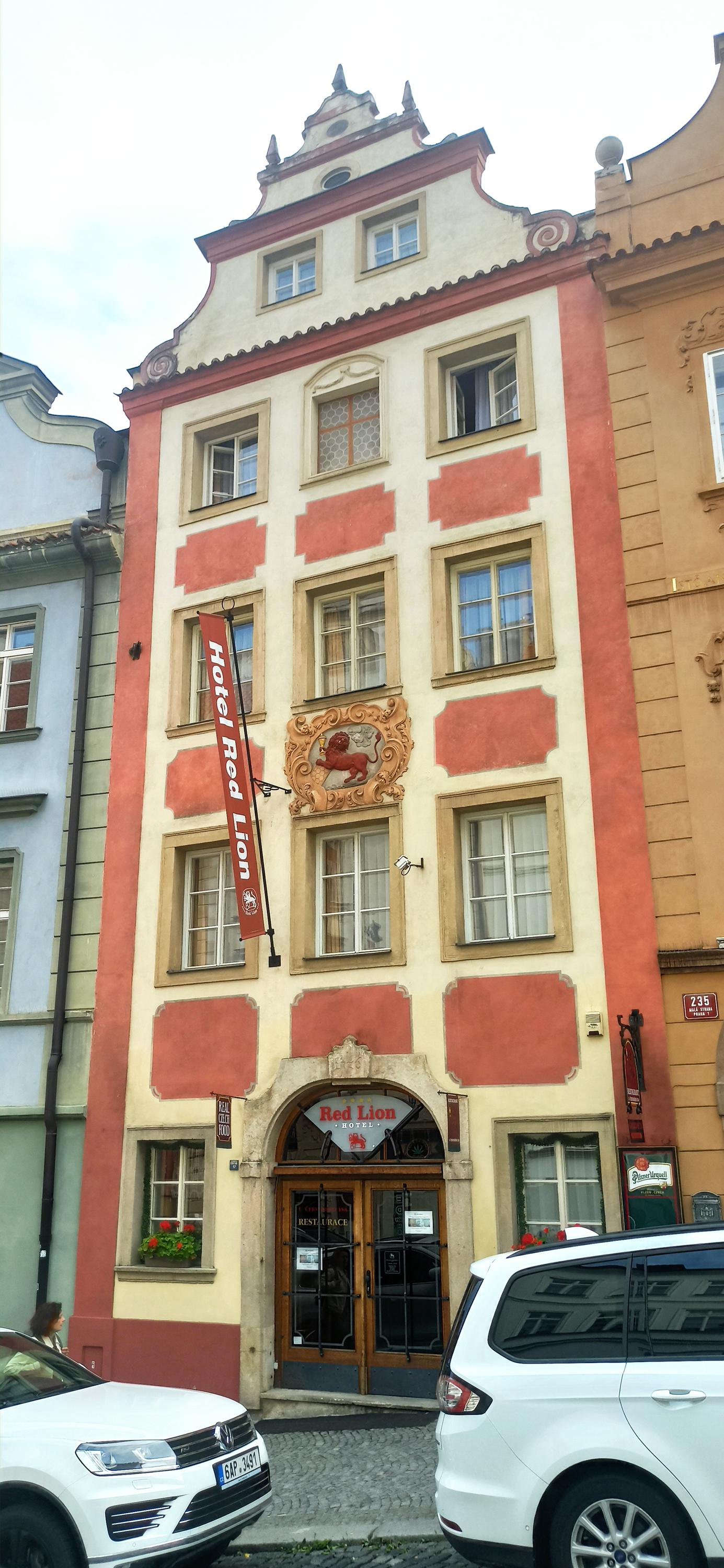 Restaurace Red Lion foto 5