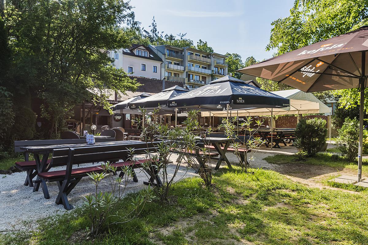 V Zahradě Gril&Udírna