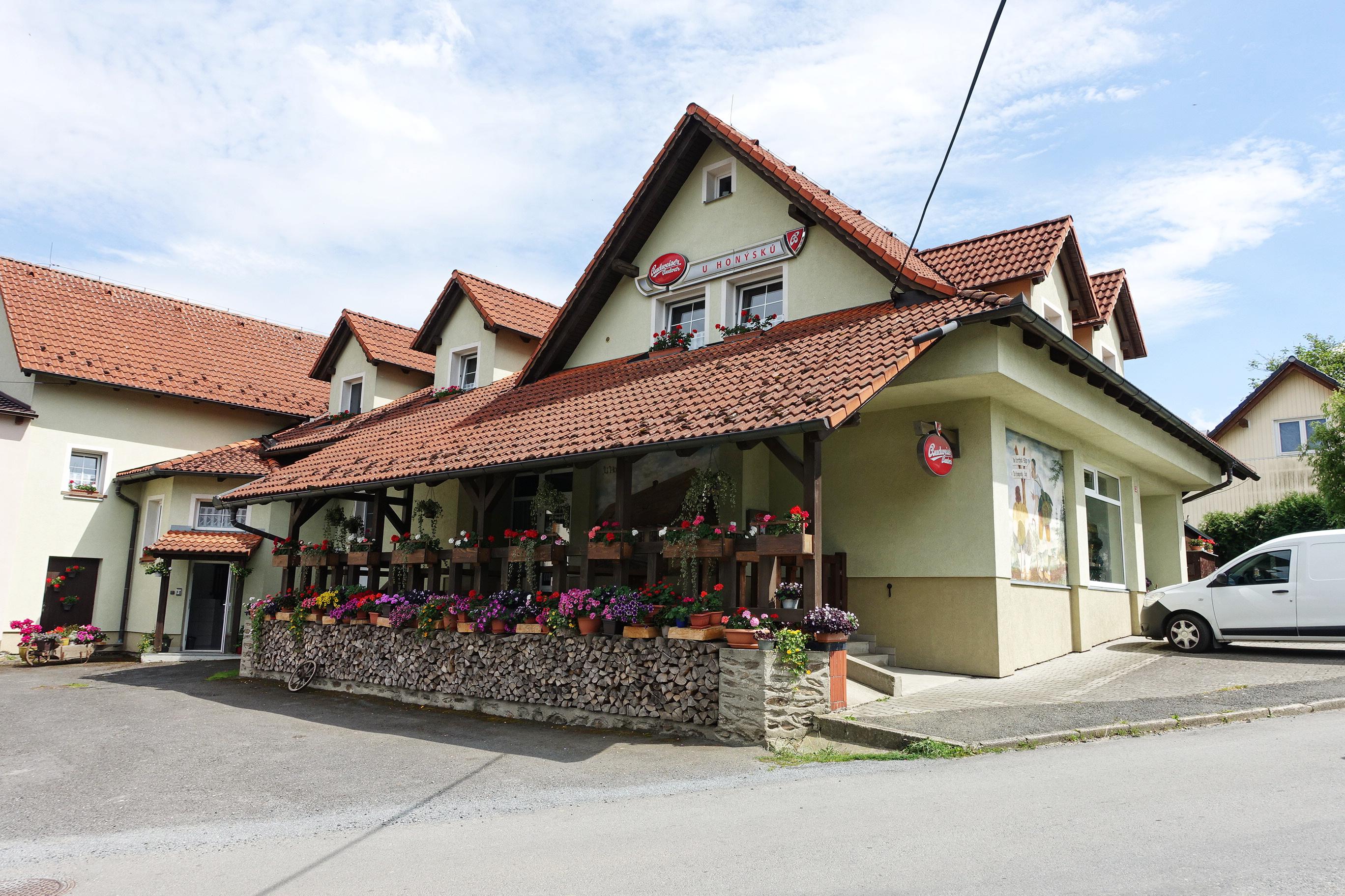 Restaurace u Honýsků foto 2