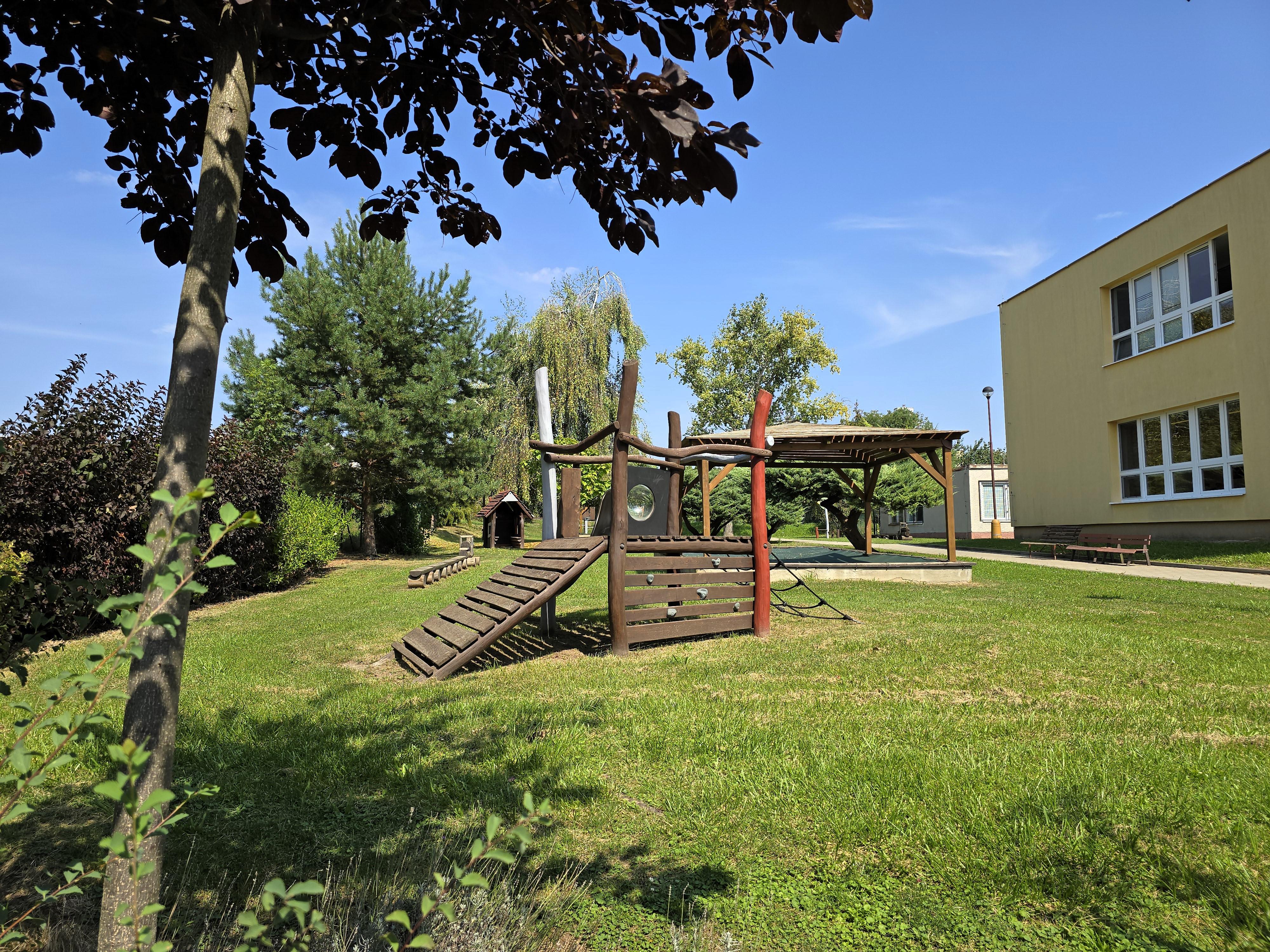 ZŠ a MŠ Kostelec na Hané foto 5