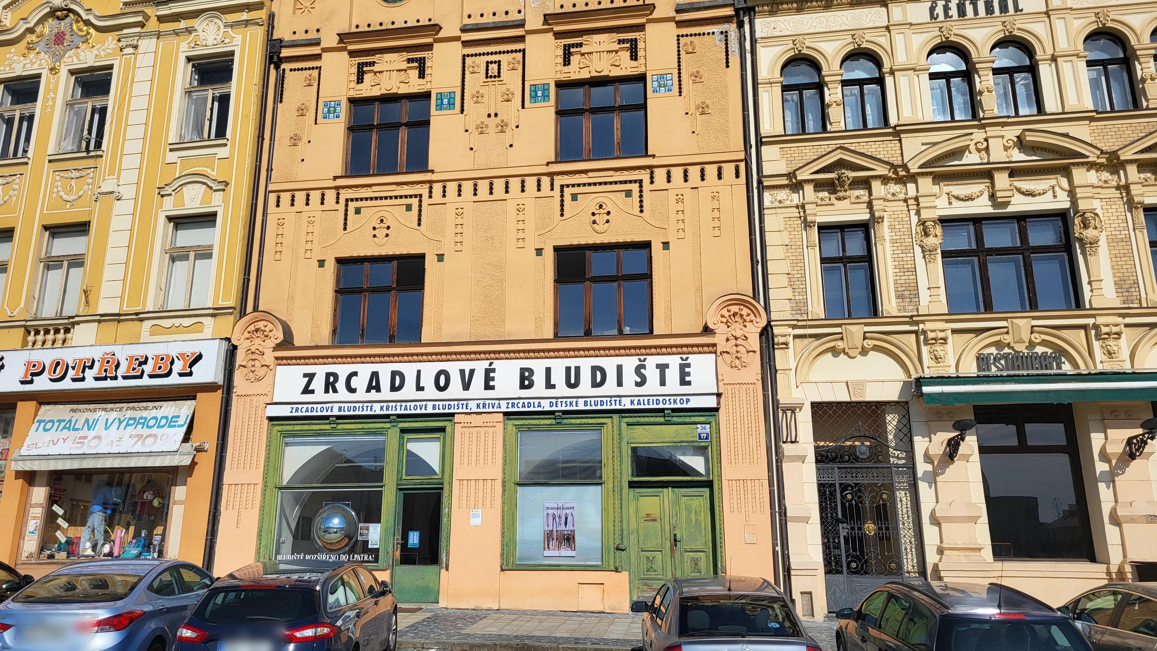 Zrcadlové bludiště Kroměříž