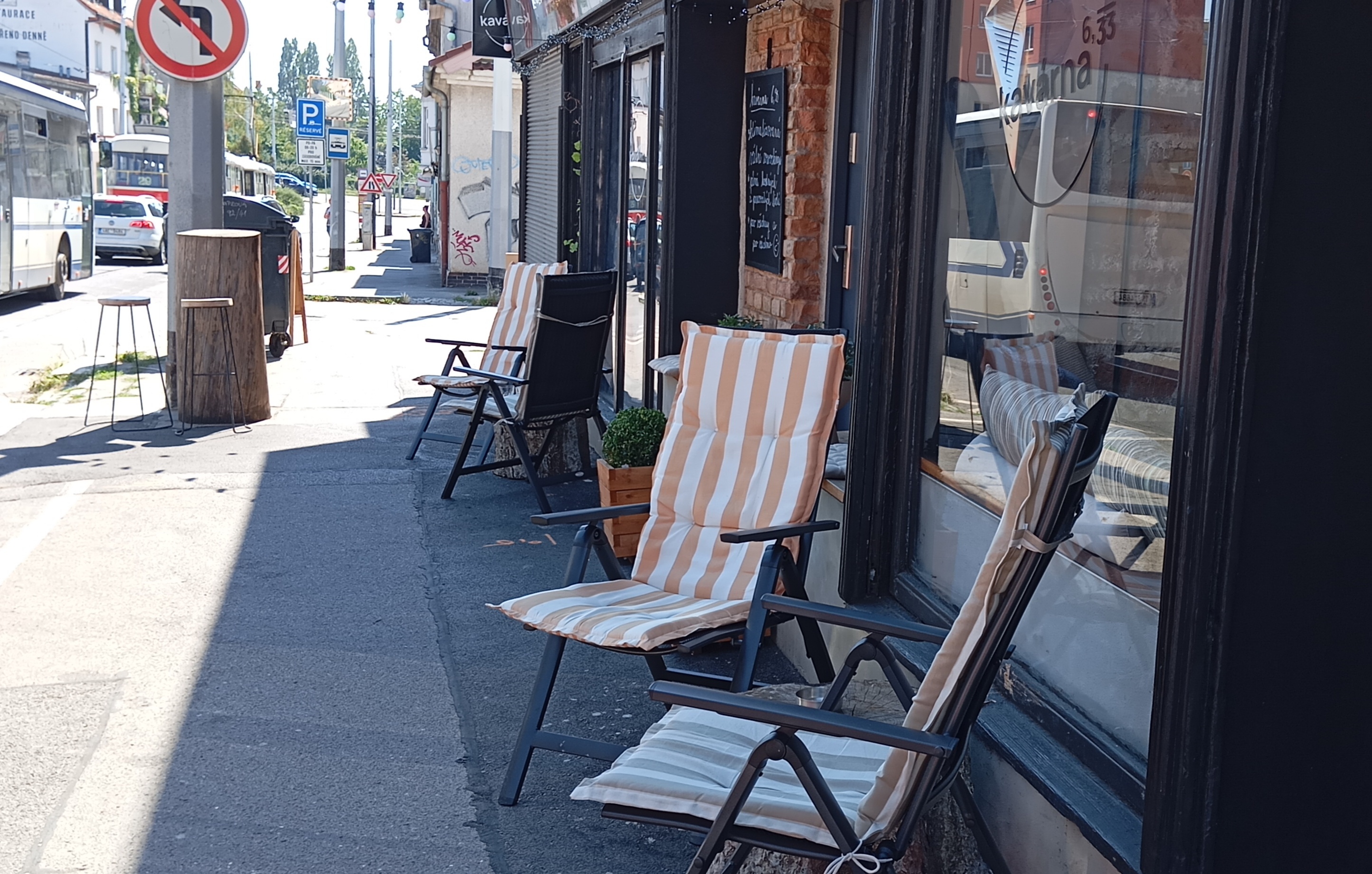 Kavárna 6,33 foto 4