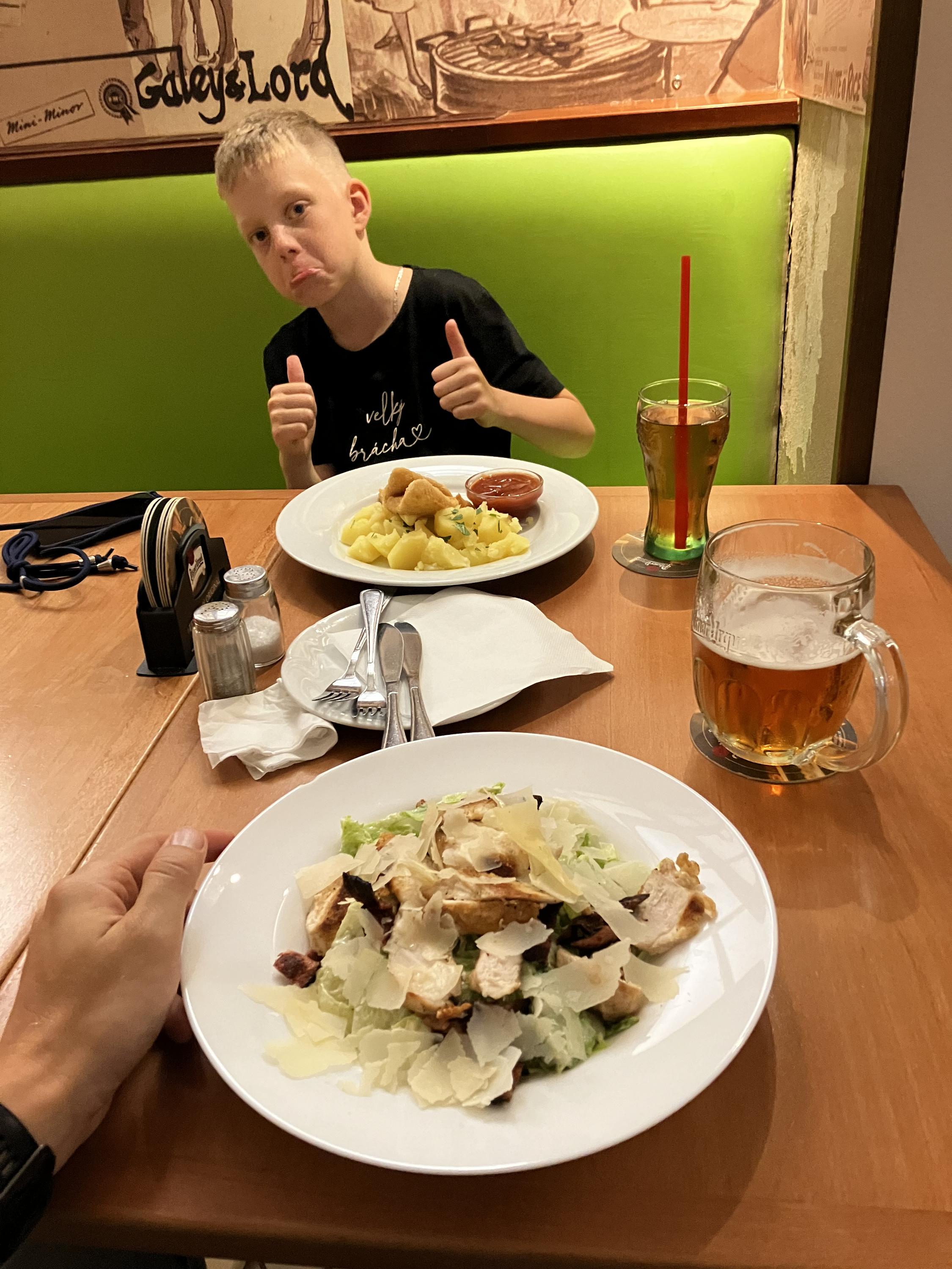 Repre Restaurant foto 3