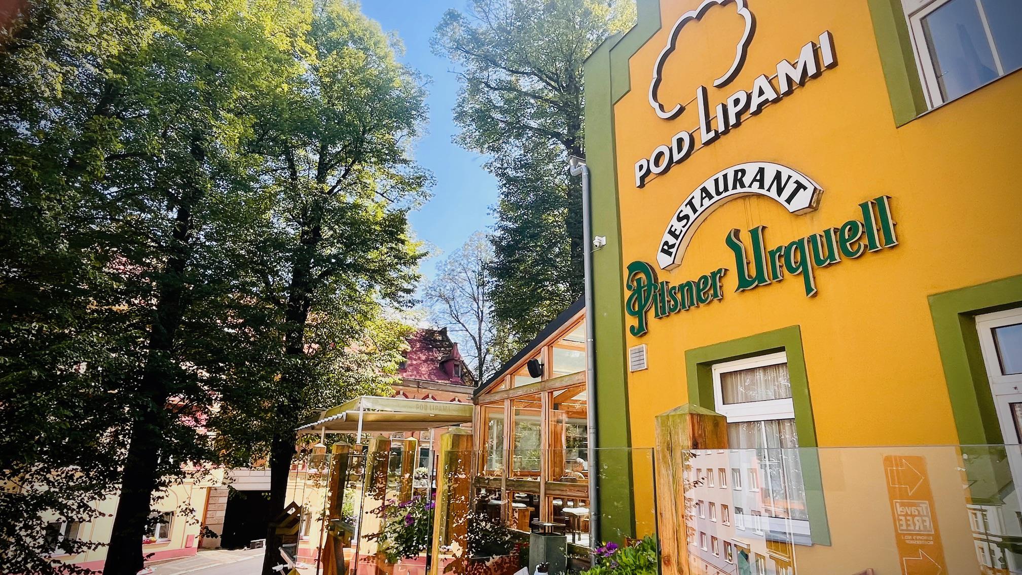 Restaurace Pod Lipami foto 6