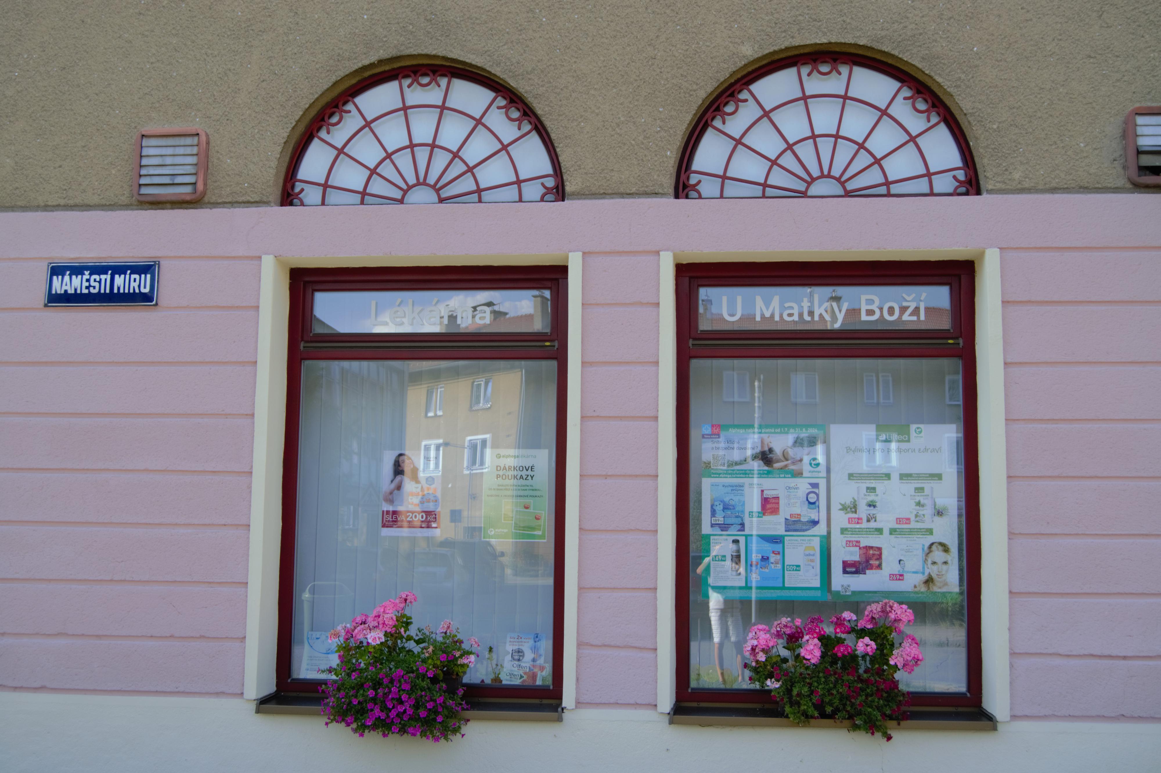 Lékárna U Matky Boží foto 3