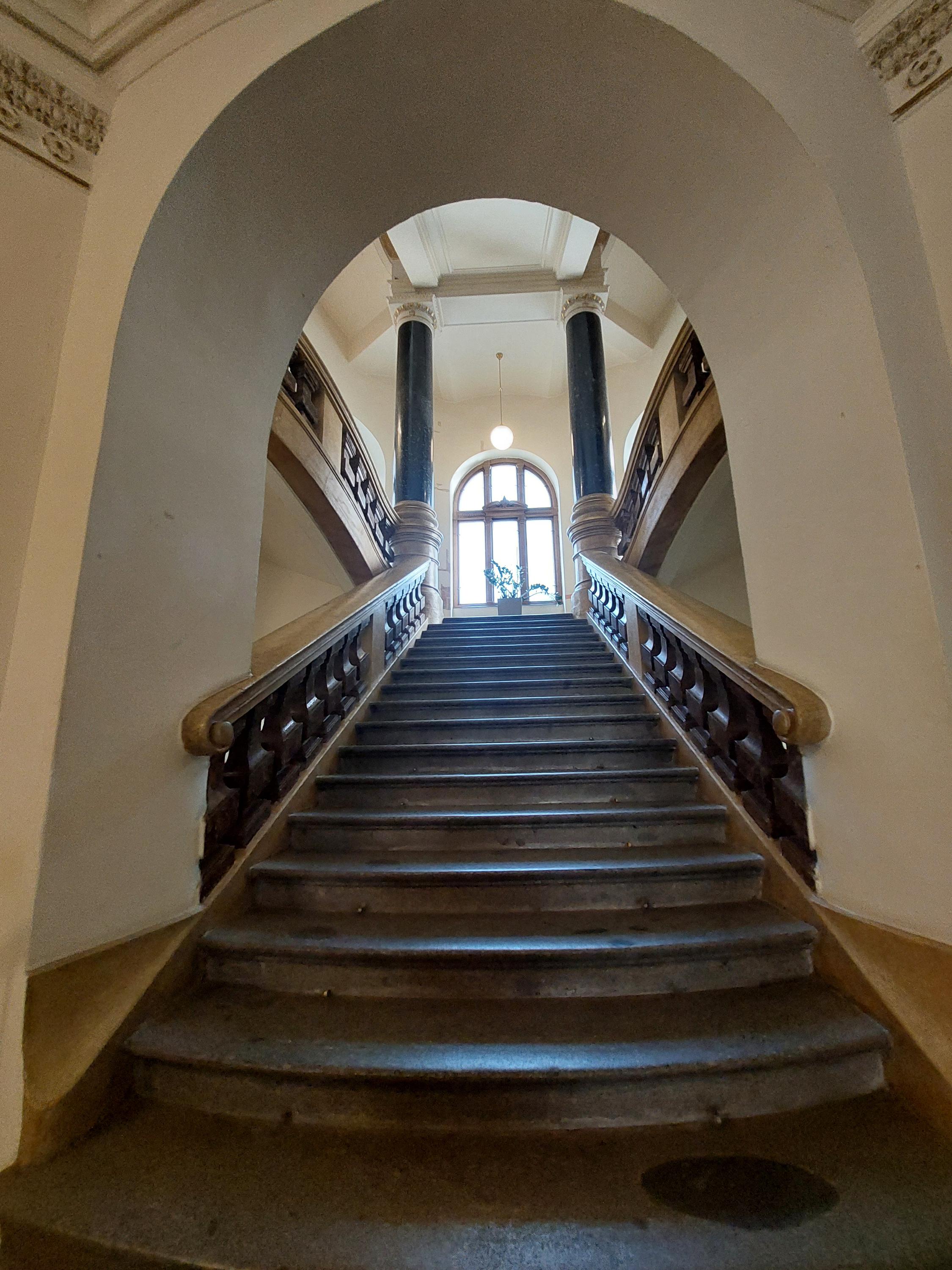 Úřad městské části Praha 3 foto 3