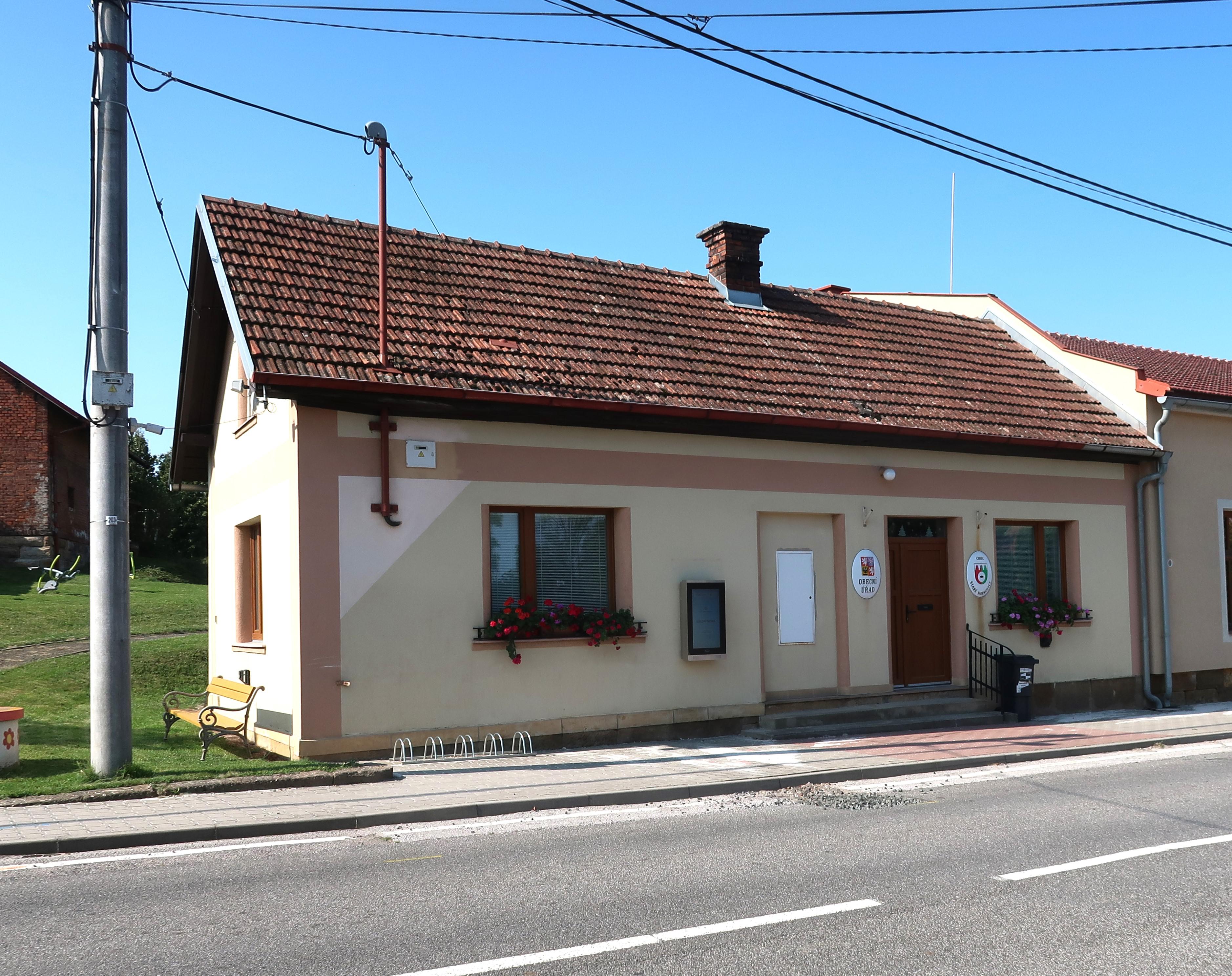 Staré Smrkovice - obecní úřad