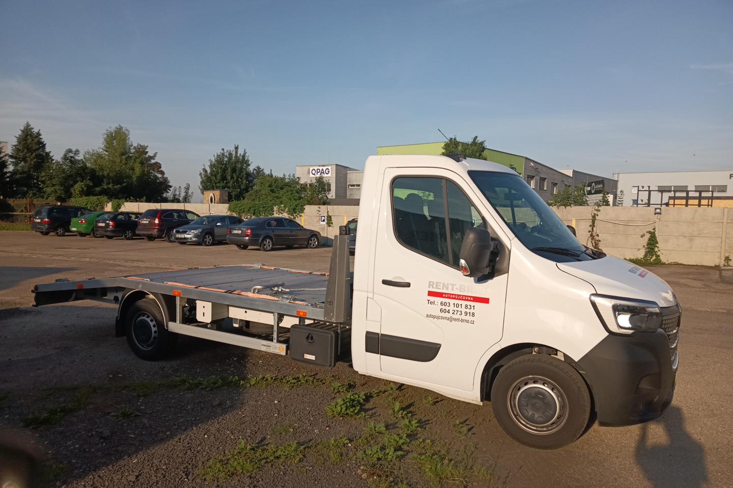 Pronájem odtahovky - Renault Master 2.3