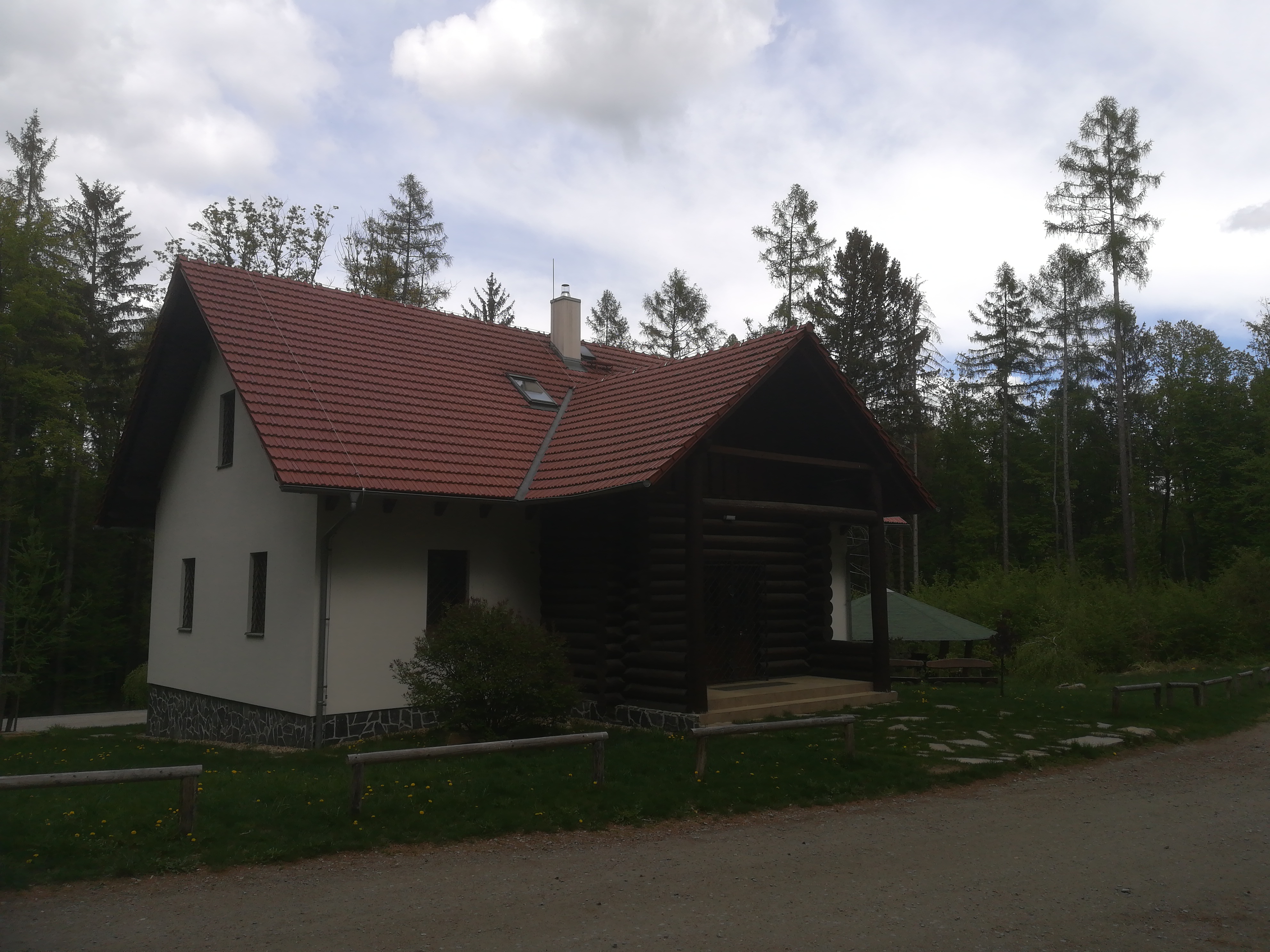 CHATA BABÍ LOM foto 2