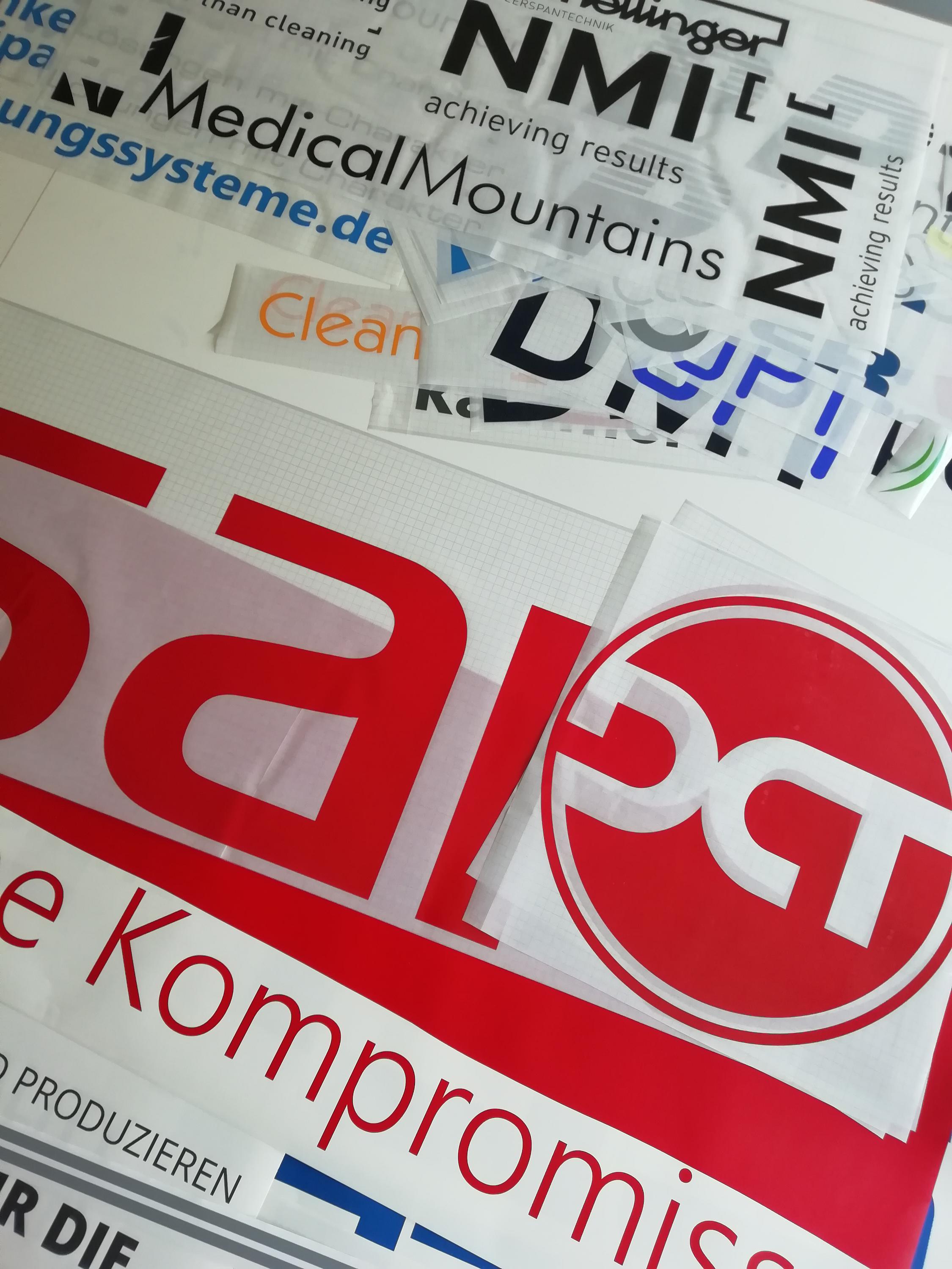 Reklamní dílna foto 3