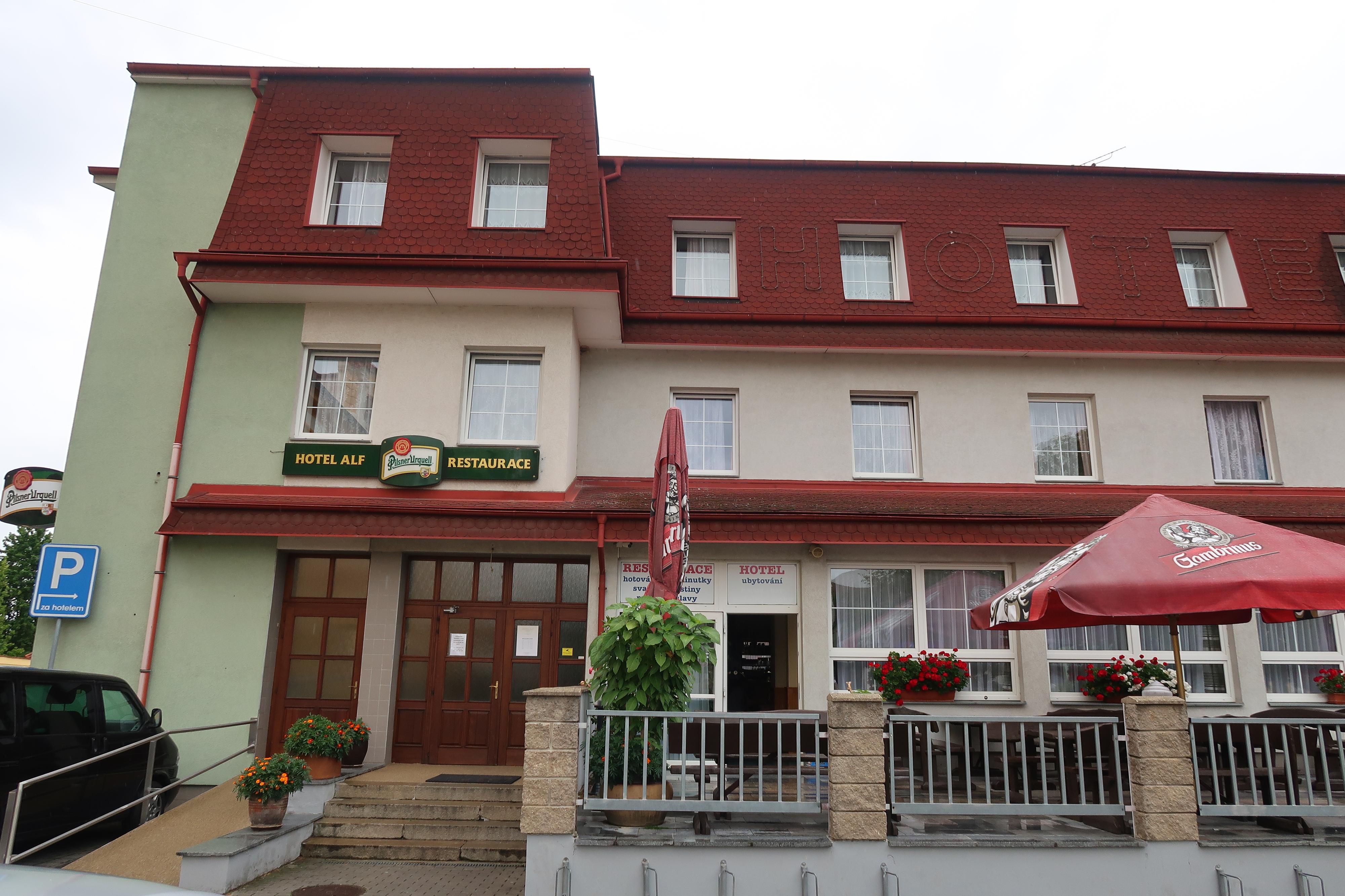 Restaurace Hotelu ALF foto 5