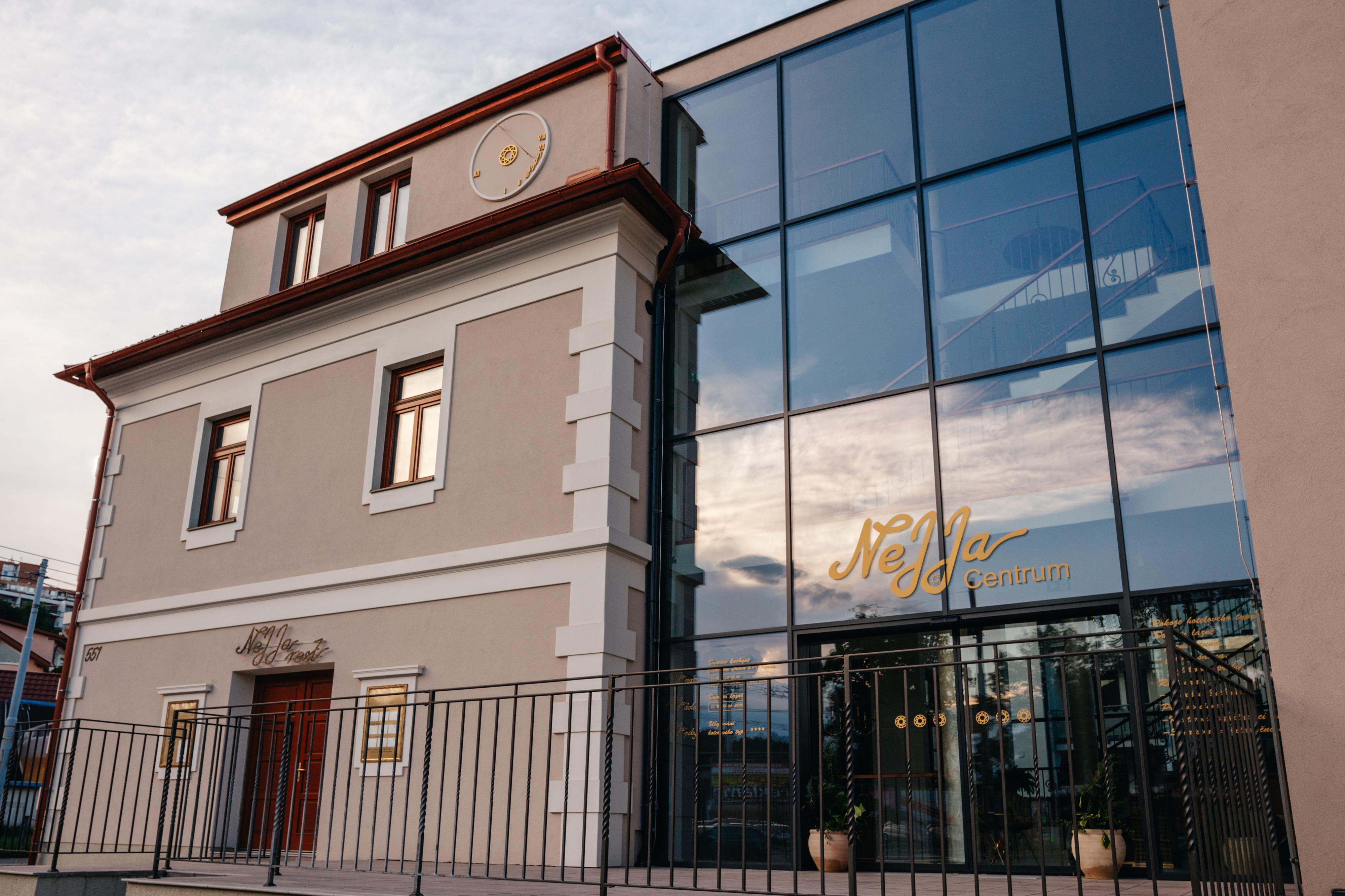 Restaurace NeJJa Centrum foto 3