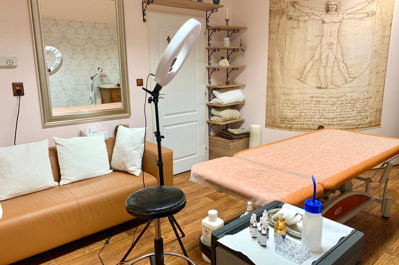 Studio v Ostrovní - Olga Mottlová