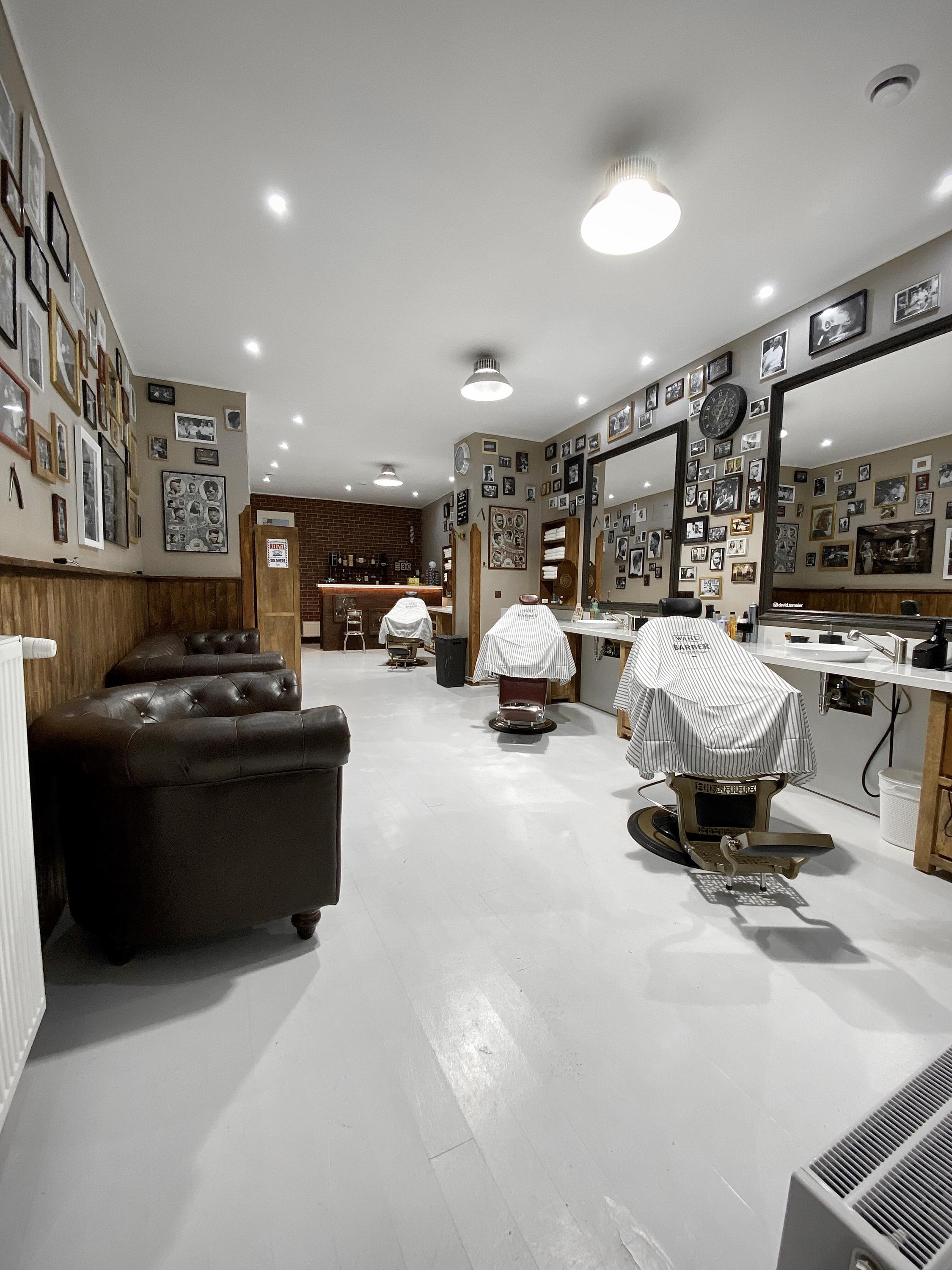 SHELBY barber shop foto 3