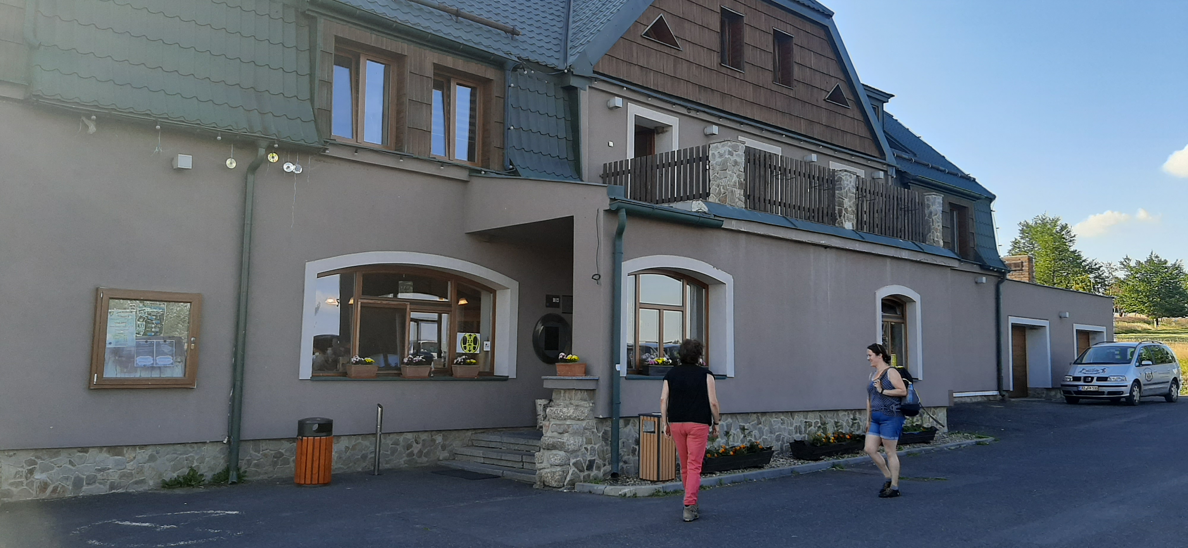 Restaurace Horský Hotel Lesná foto 5