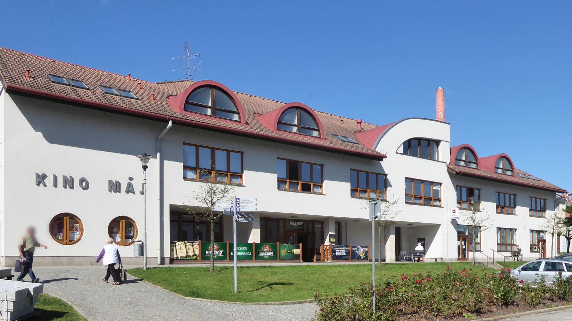 Kino Máj foto 3