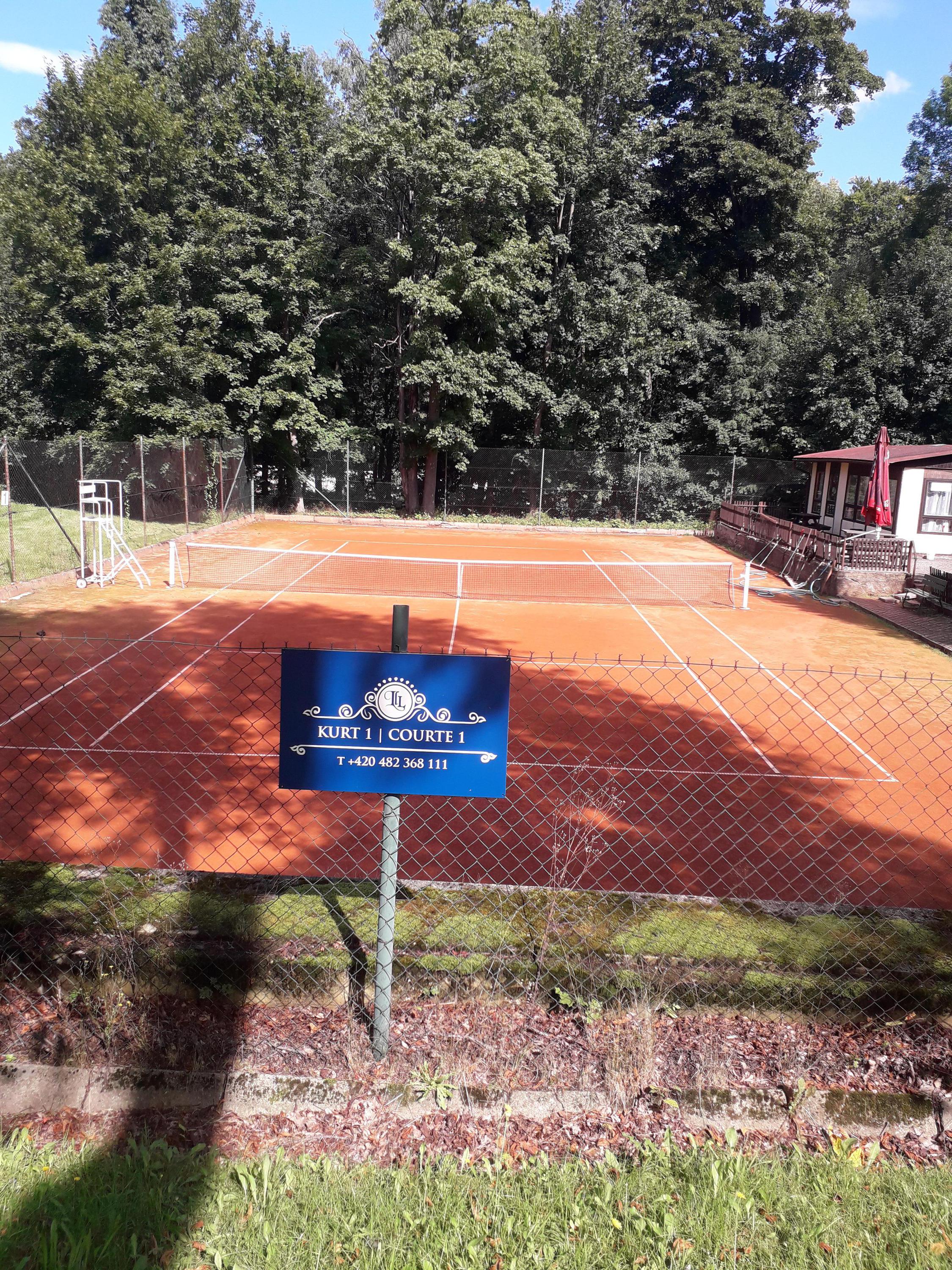 Tenisové kurty - LÁZNĚ LIBVERDA, a.s. foto 6