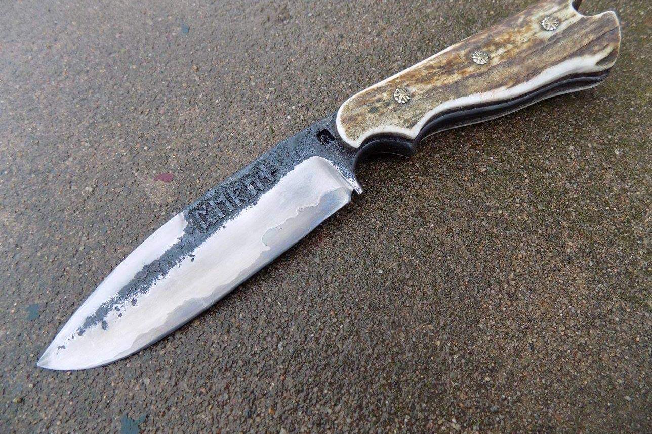 Nožíř Michal Rosecký