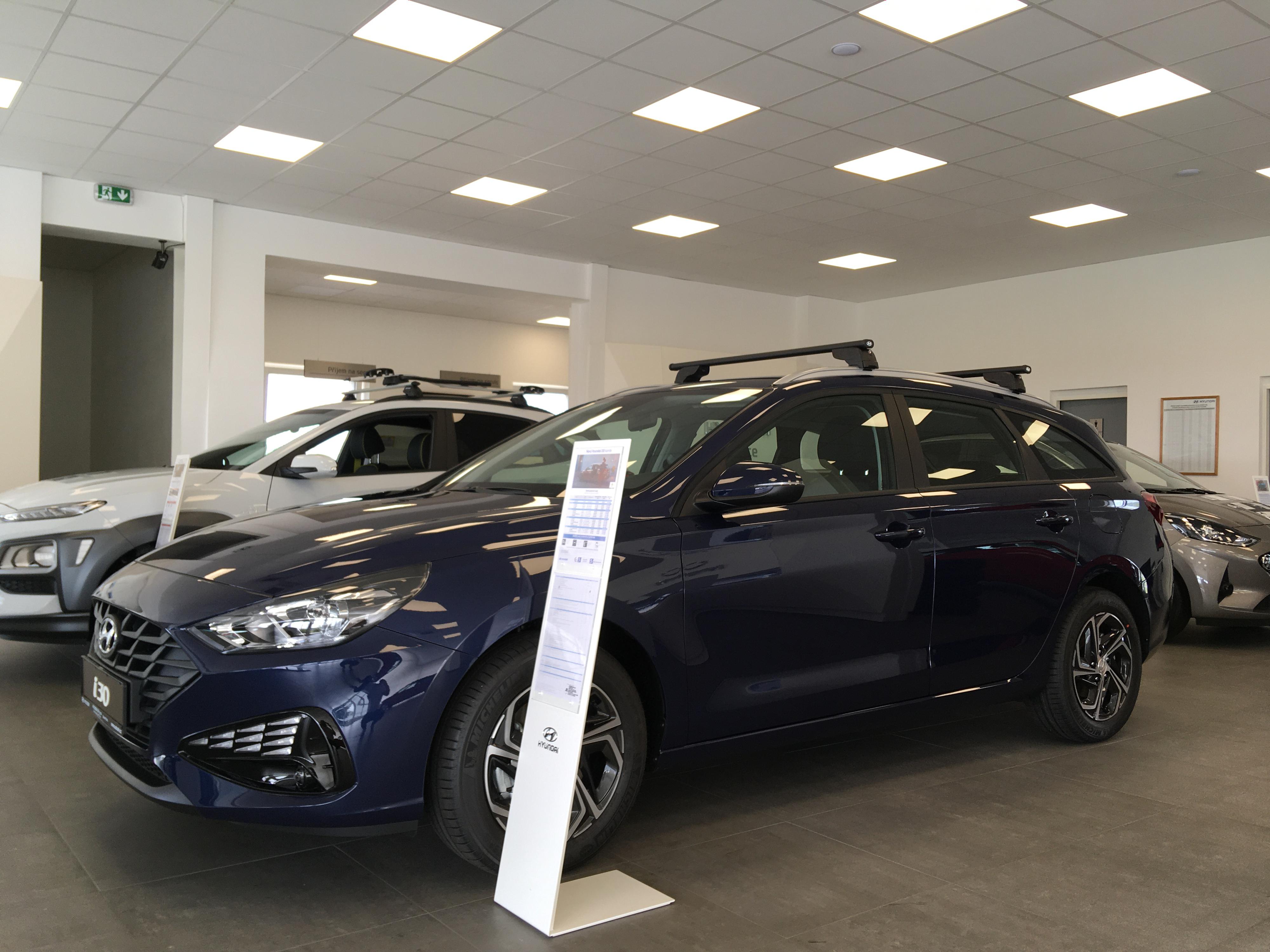 HYUNDAI UH člen skupiny AUTO UH foto 4