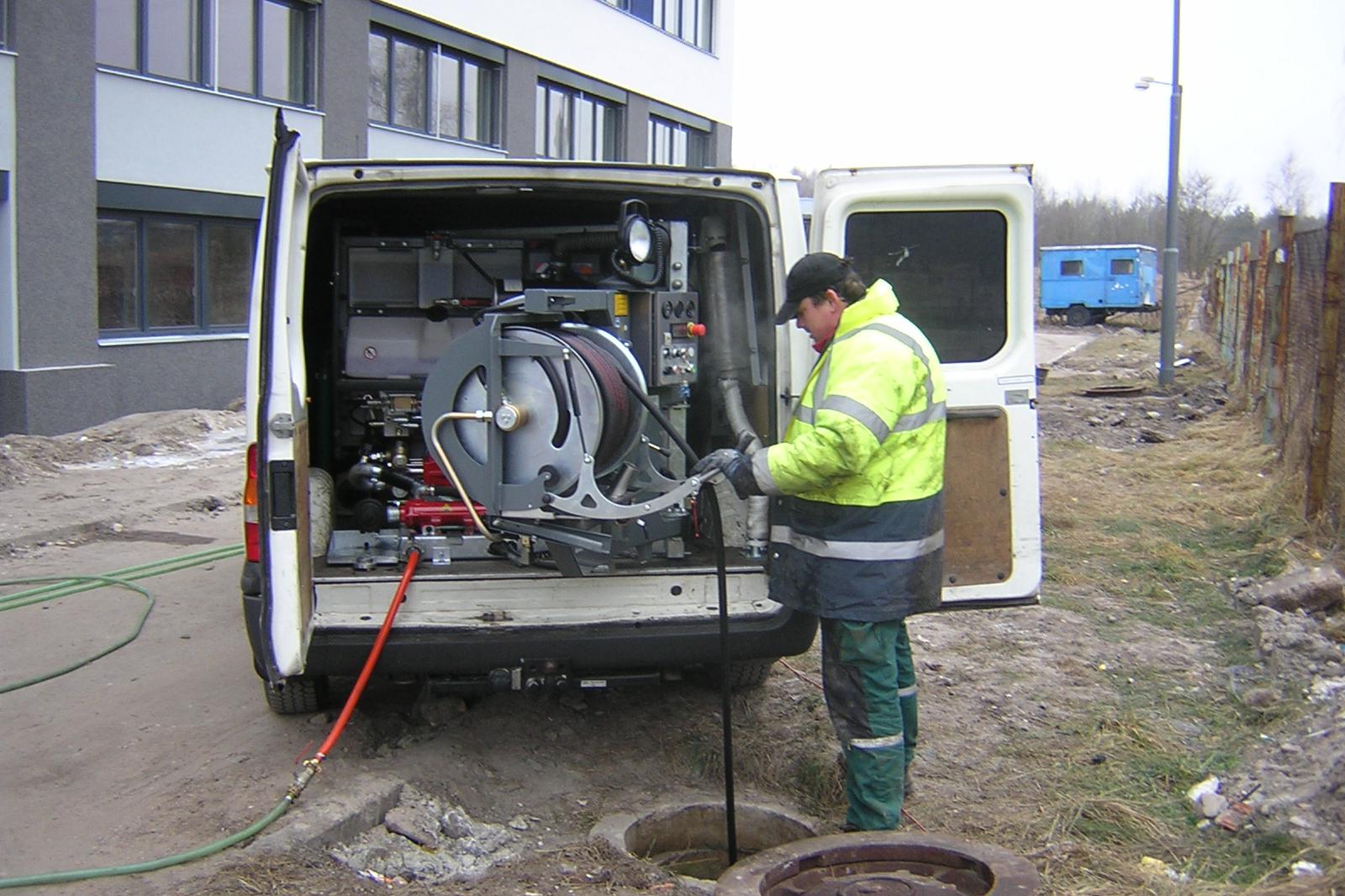 Aleš Hronovský - Instalatérství