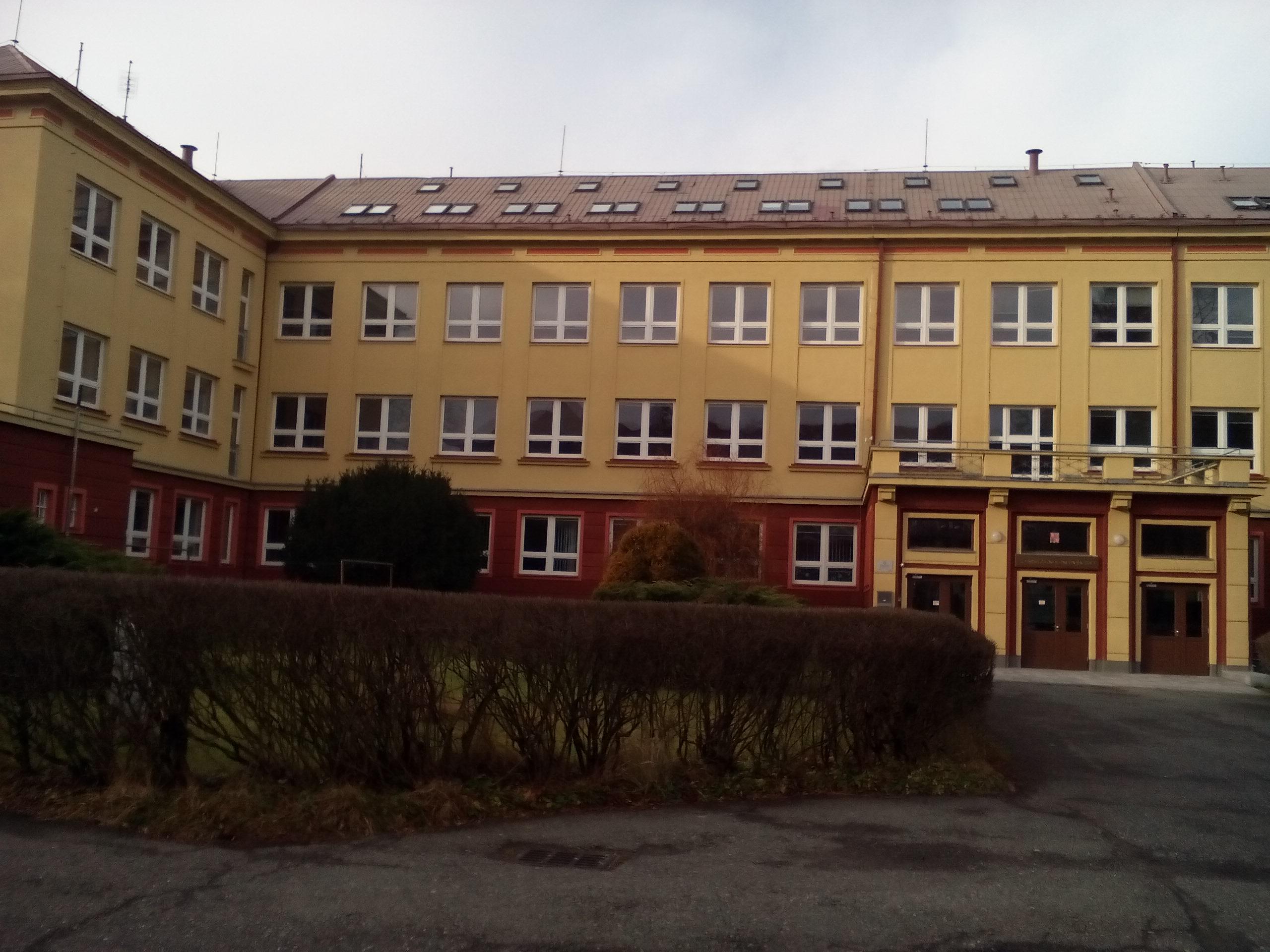 Gymnázium, Havířov-Město foto 3