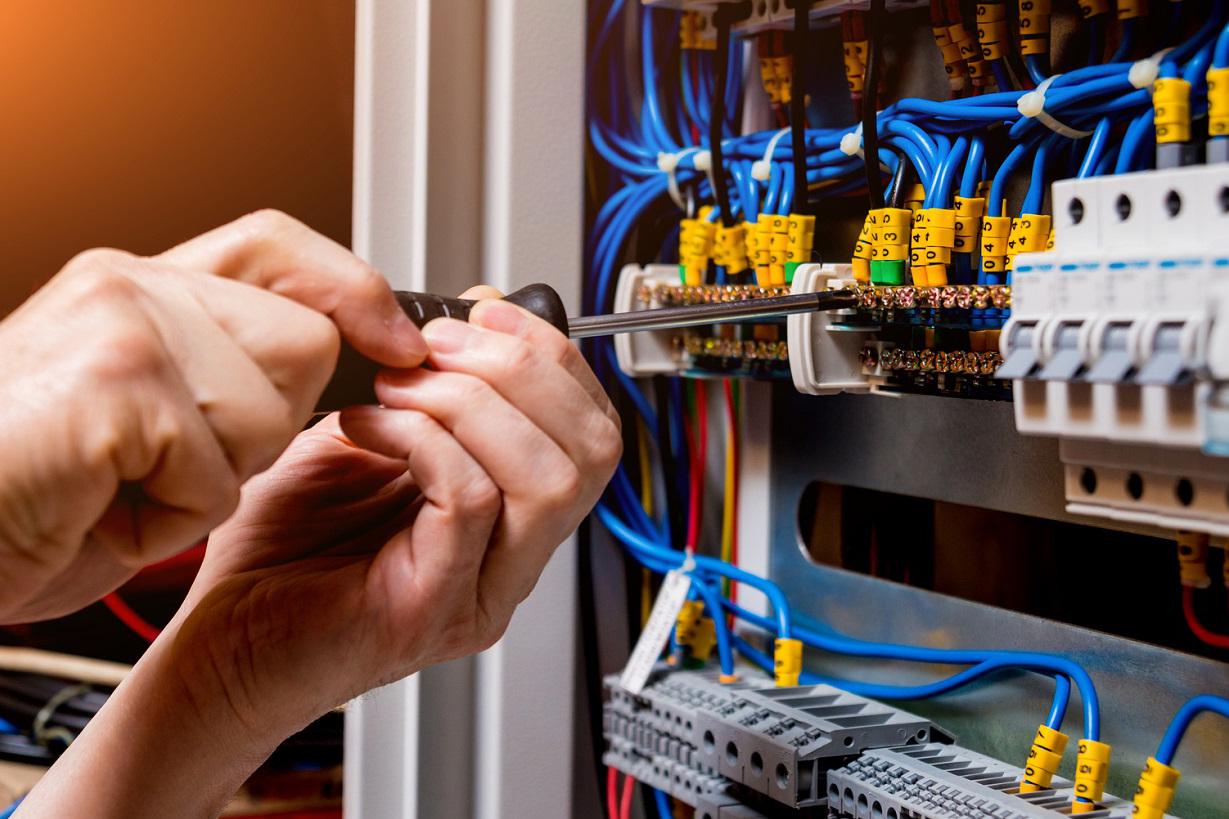 ELFOSY - elektromontáže