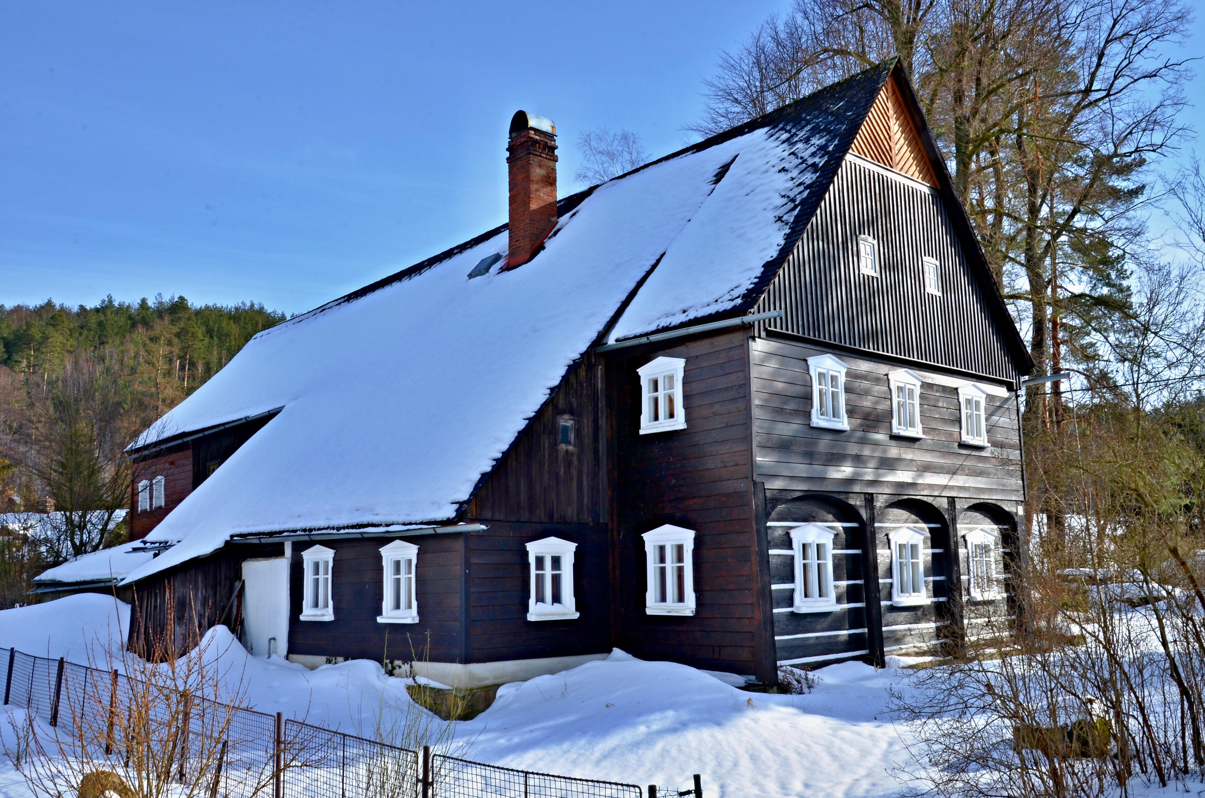 Mařenice - obecní úřad foto 4